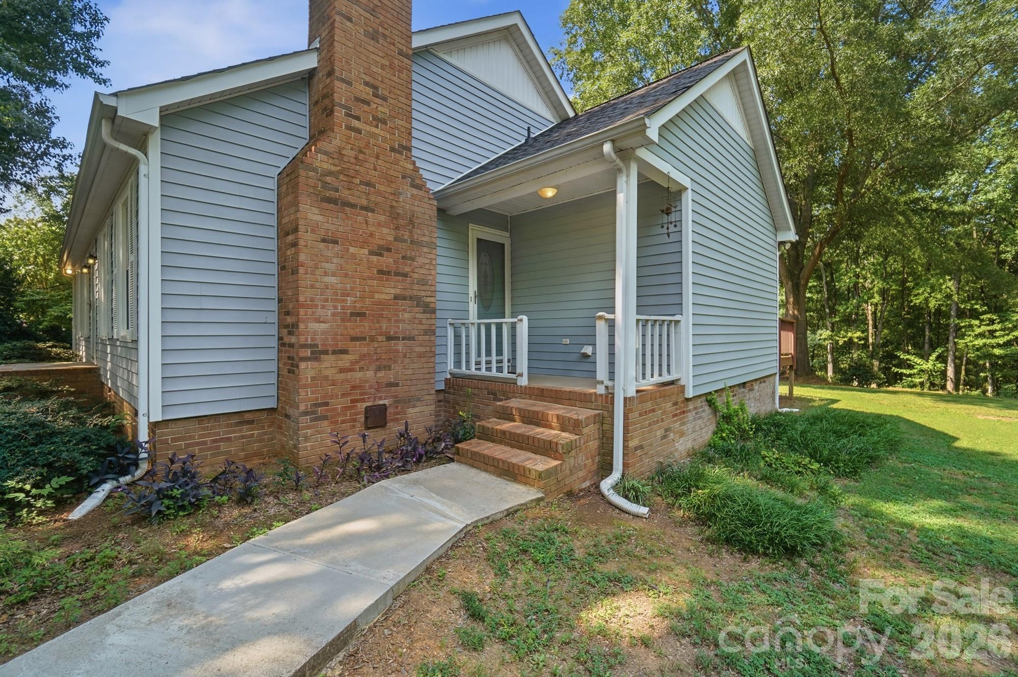 main property photo 45