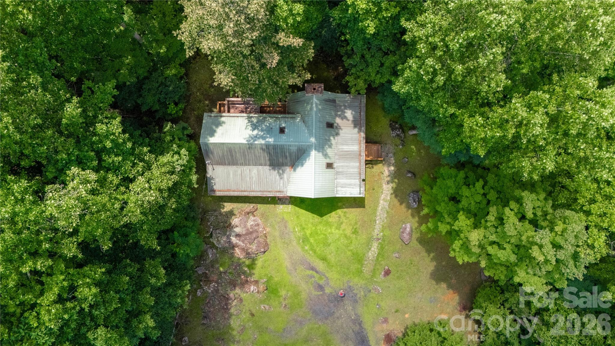 main property photo 6