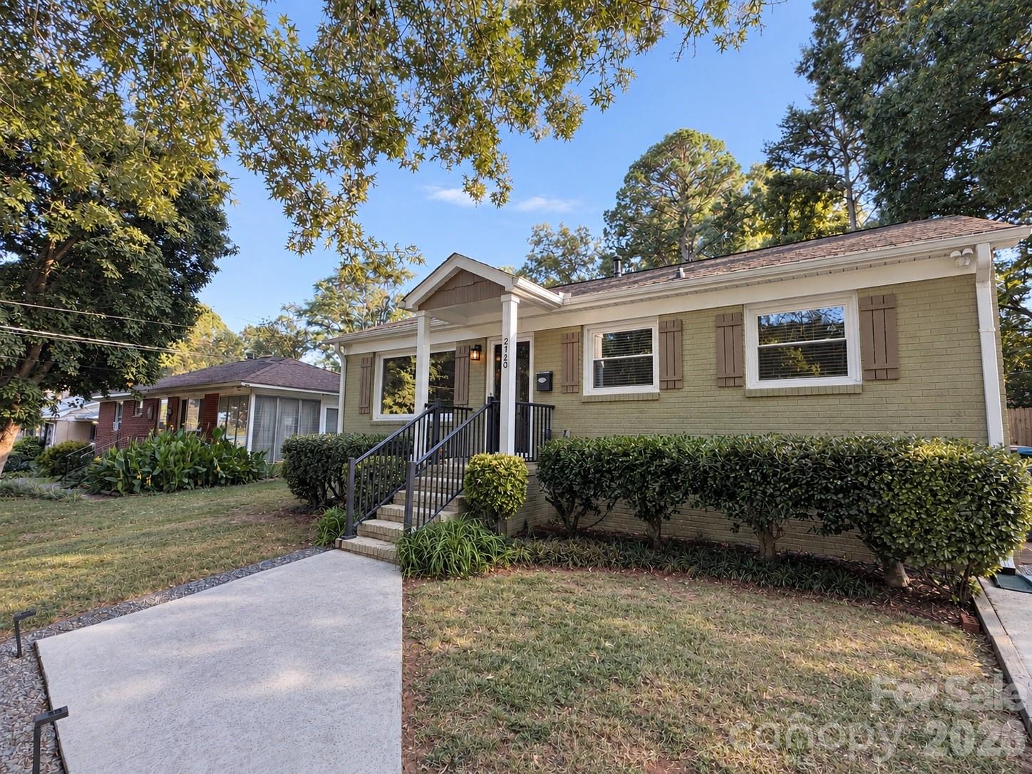 main property photo 13