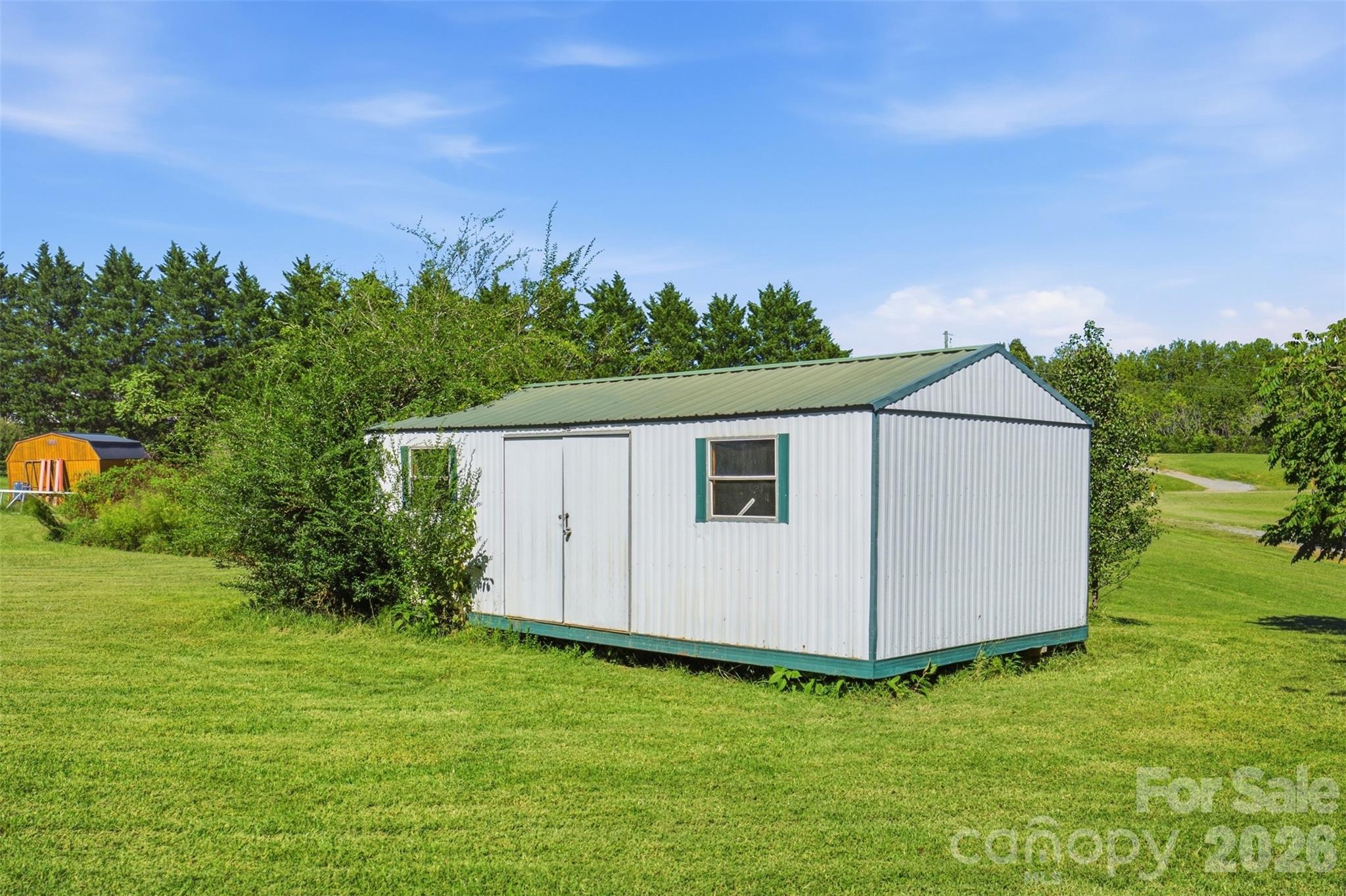 main property photo 33