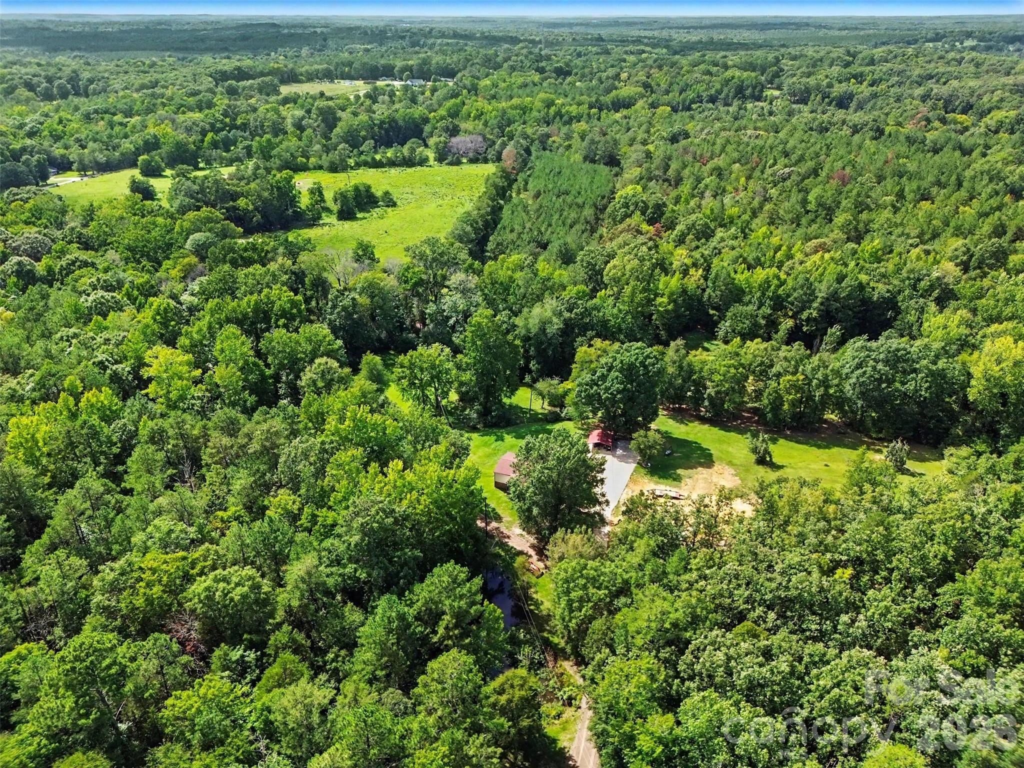 main property photo 31