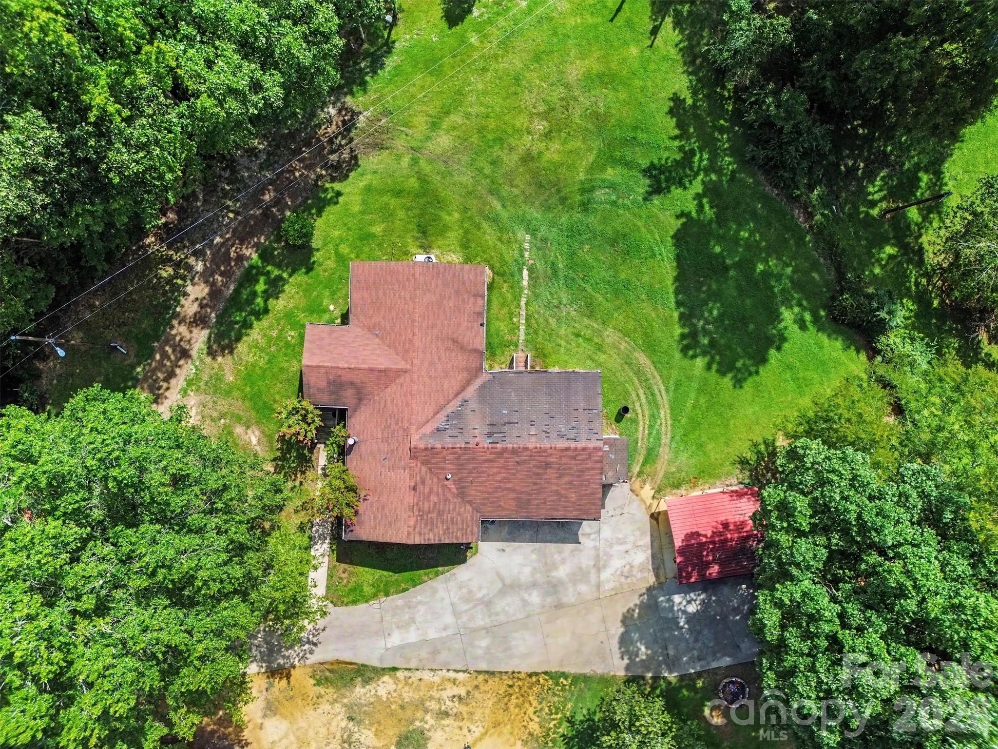 main property photo 32