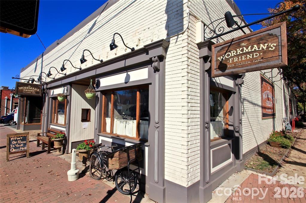 main property photo 25