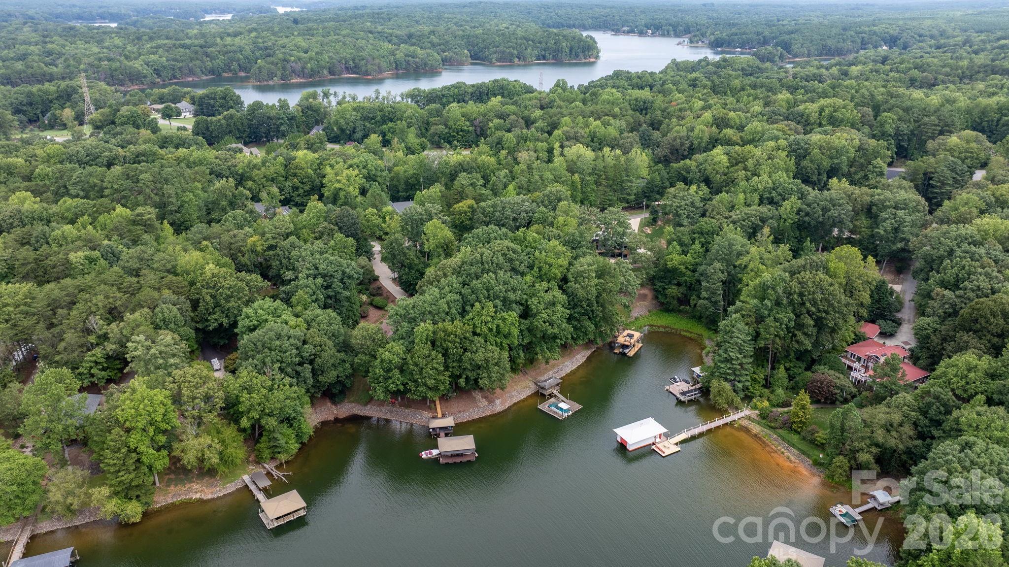 main property photo 45