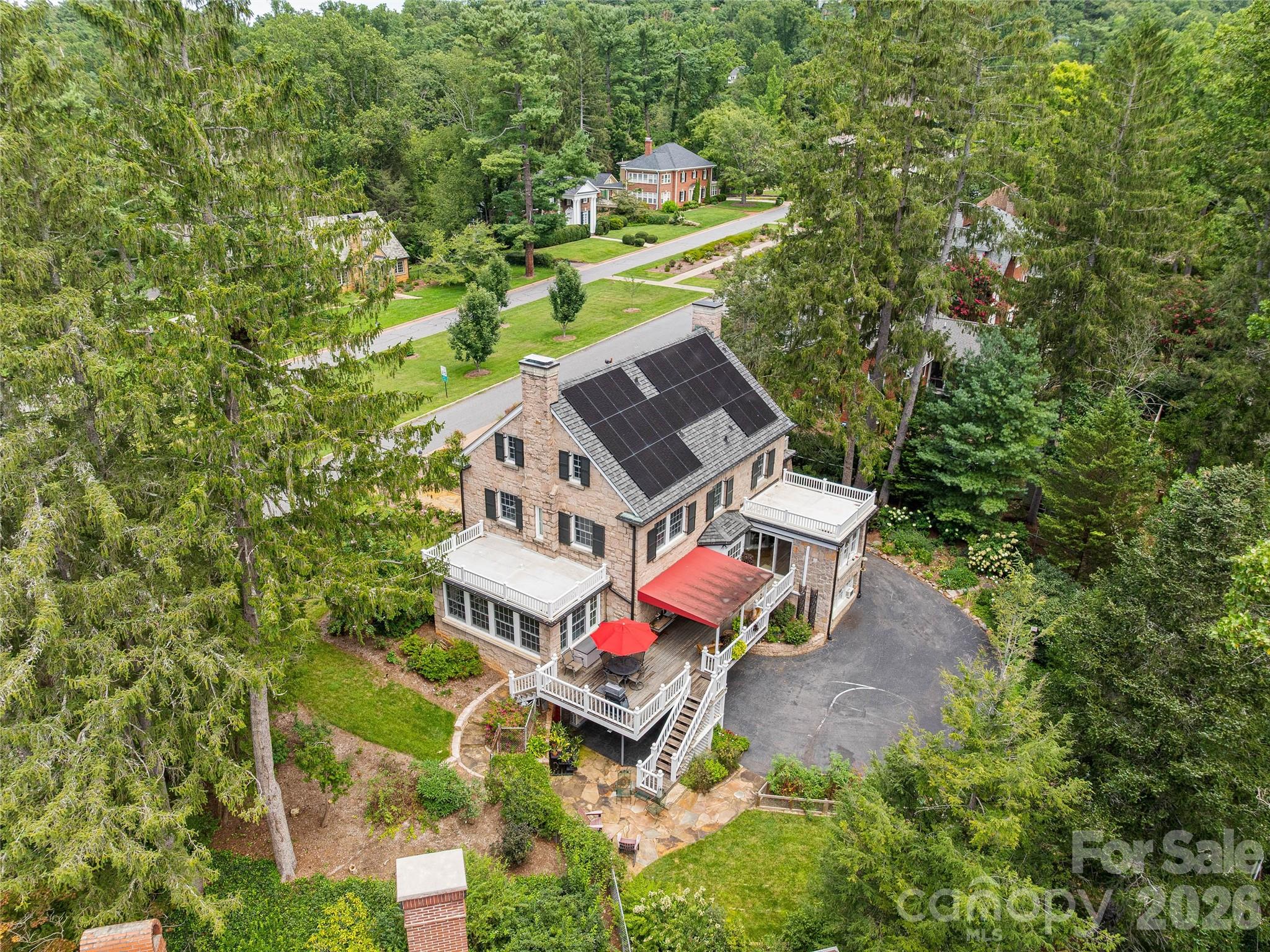 main property photo 43