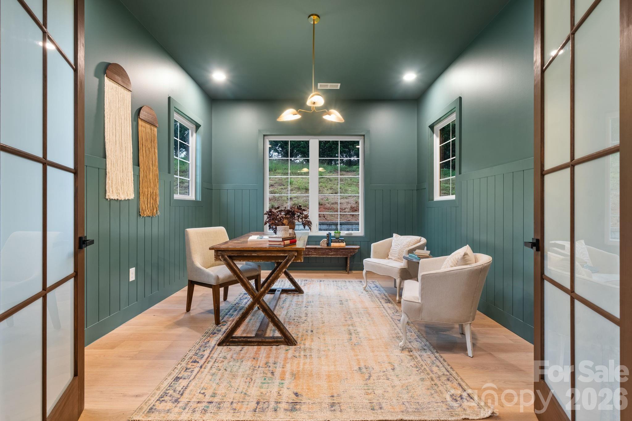 main property photo 16