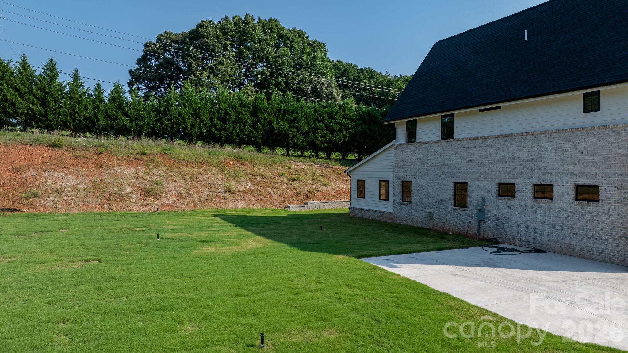 main property photo 42