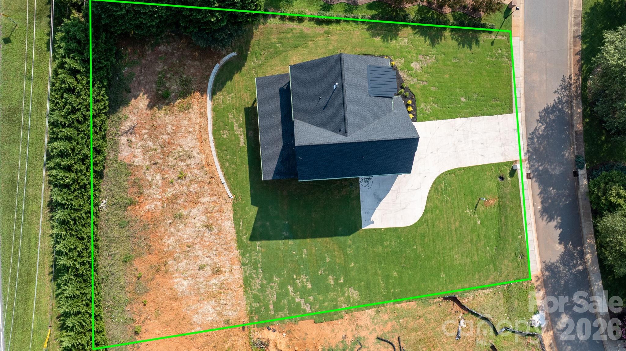 main property photo 47