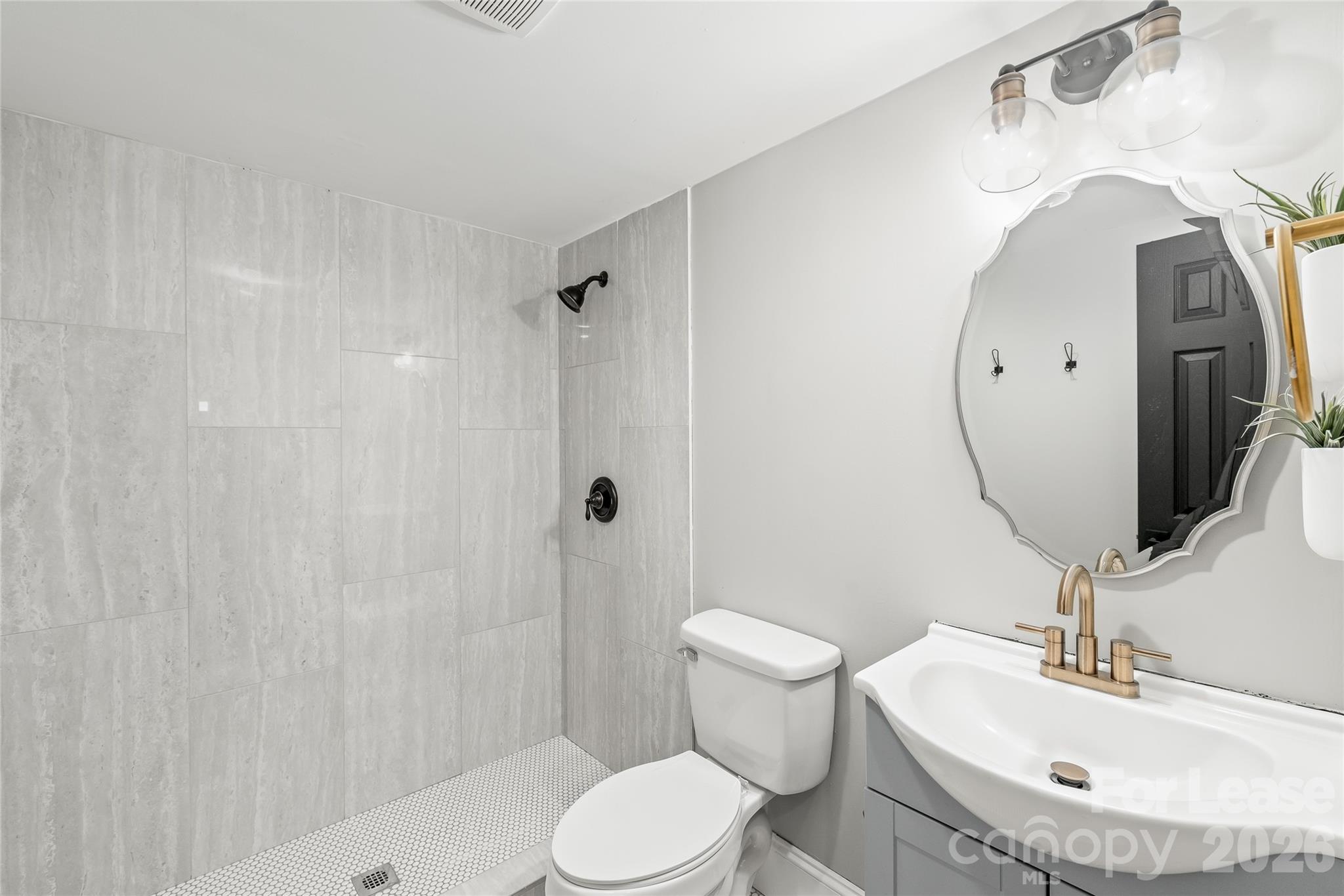 property viewer photo 13
