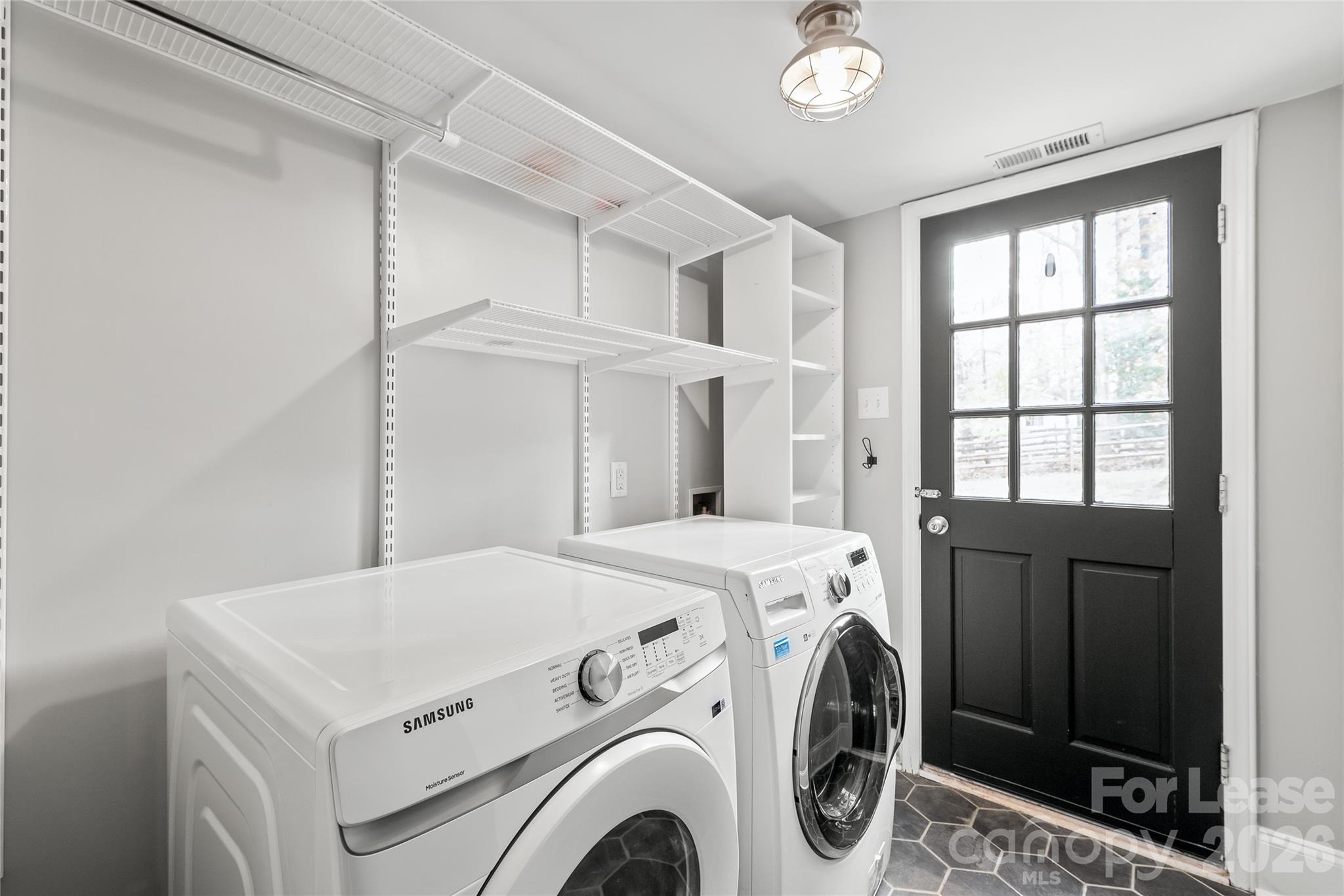 property viewer photo 29