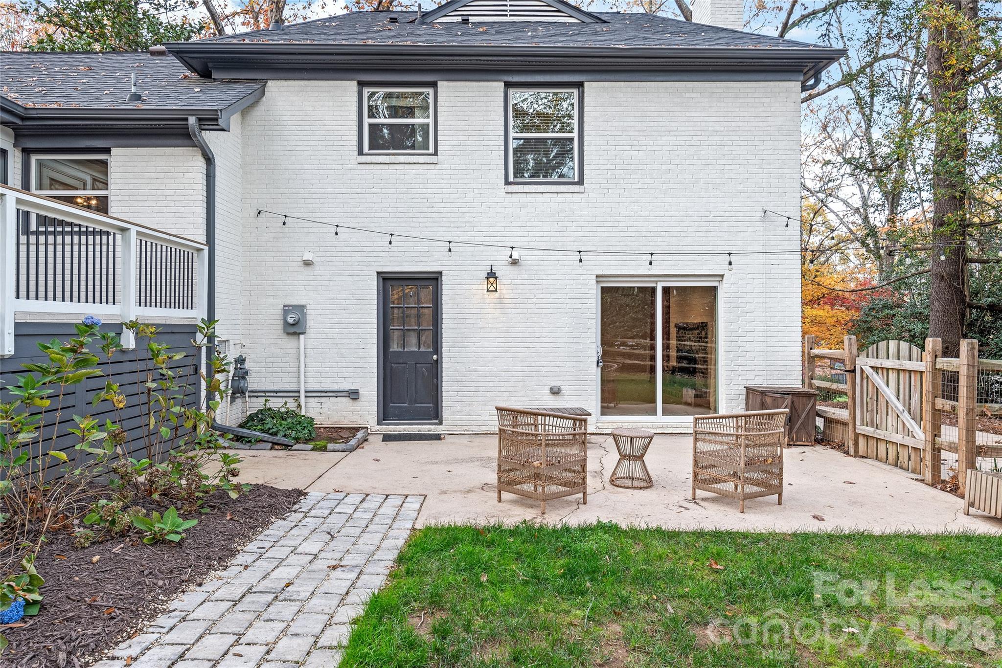 property viewer photo 33