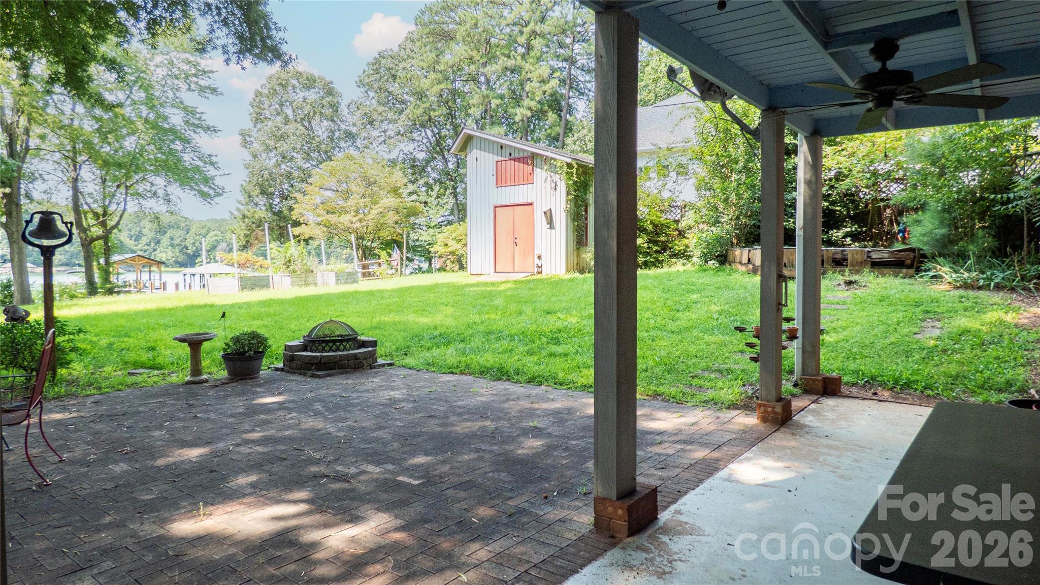 main property photo 37