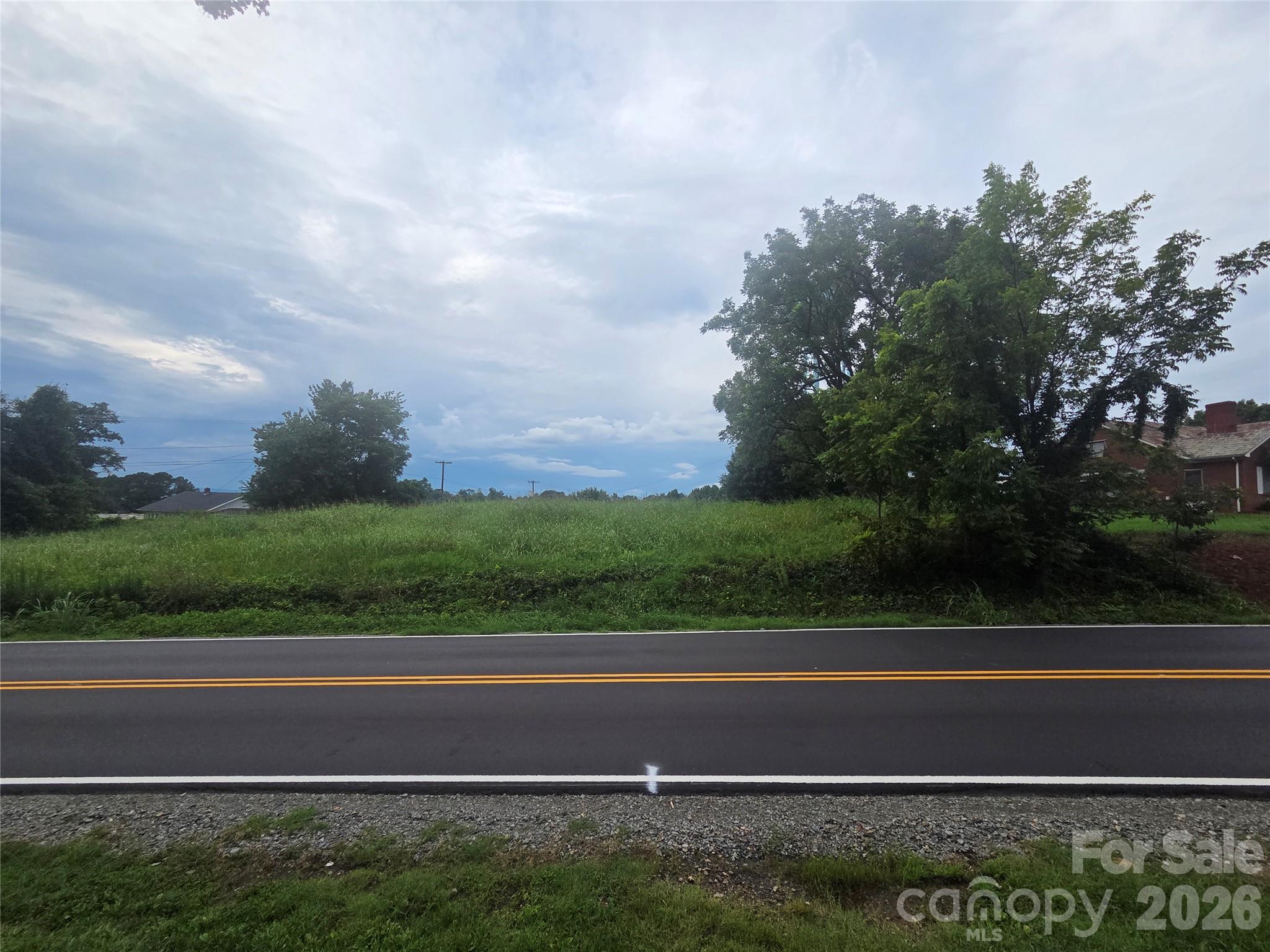 main property photo 0