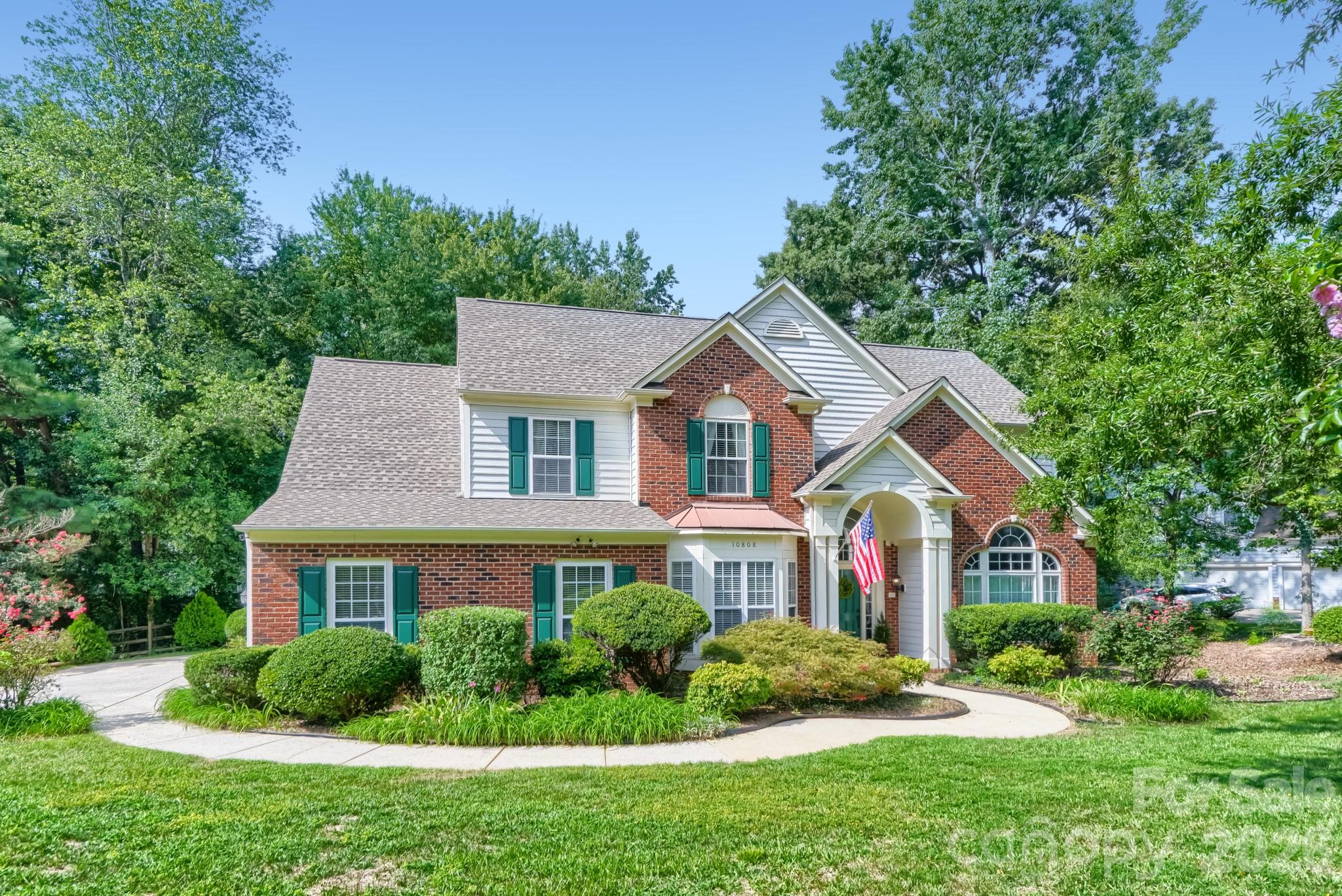 main property photo 37