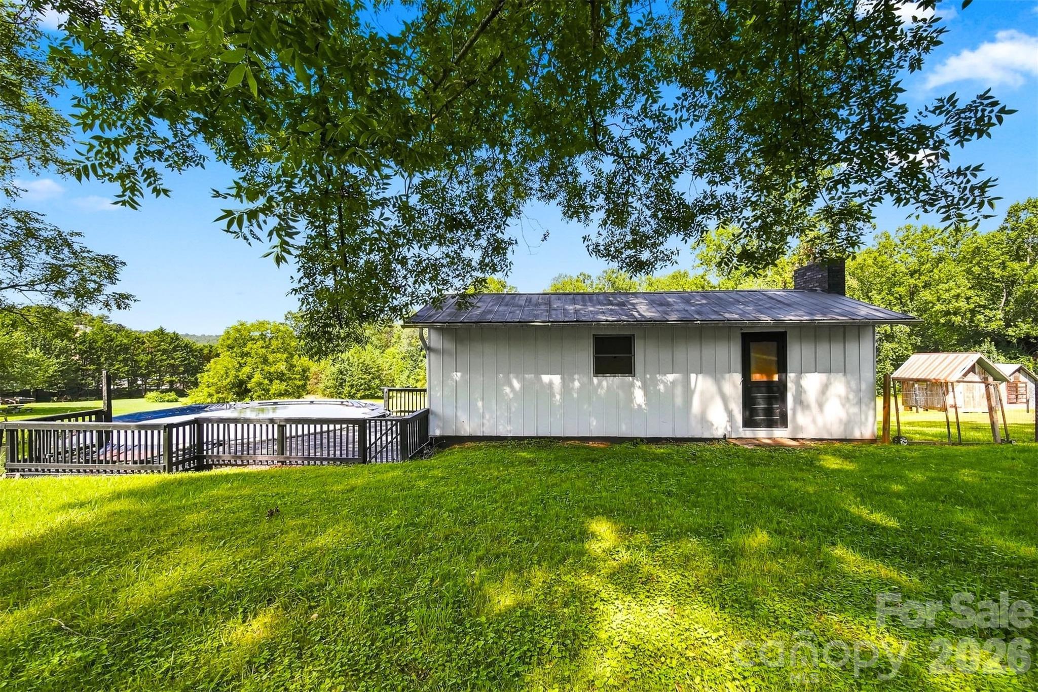 main property photo 24