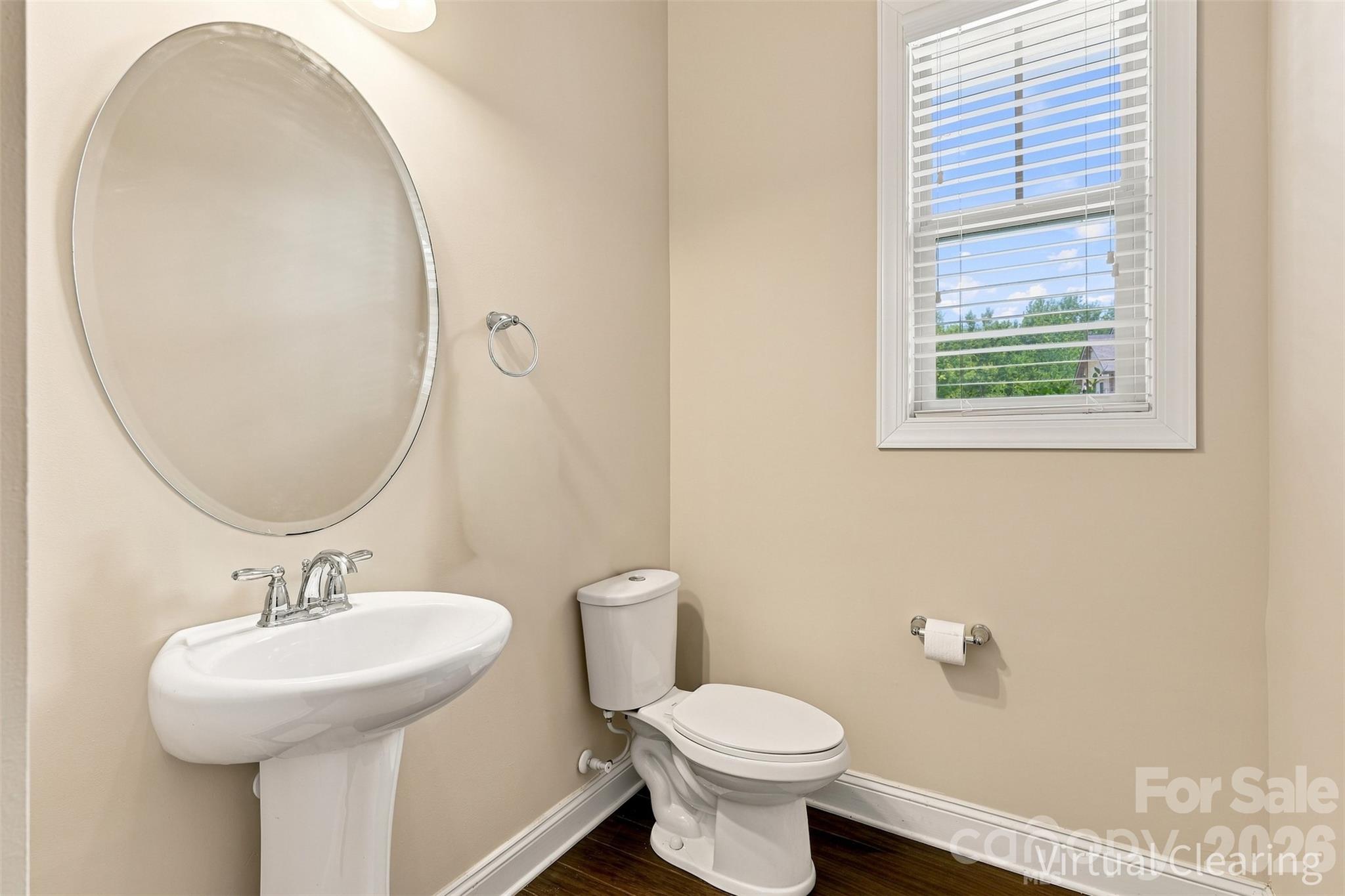 main property photo 25