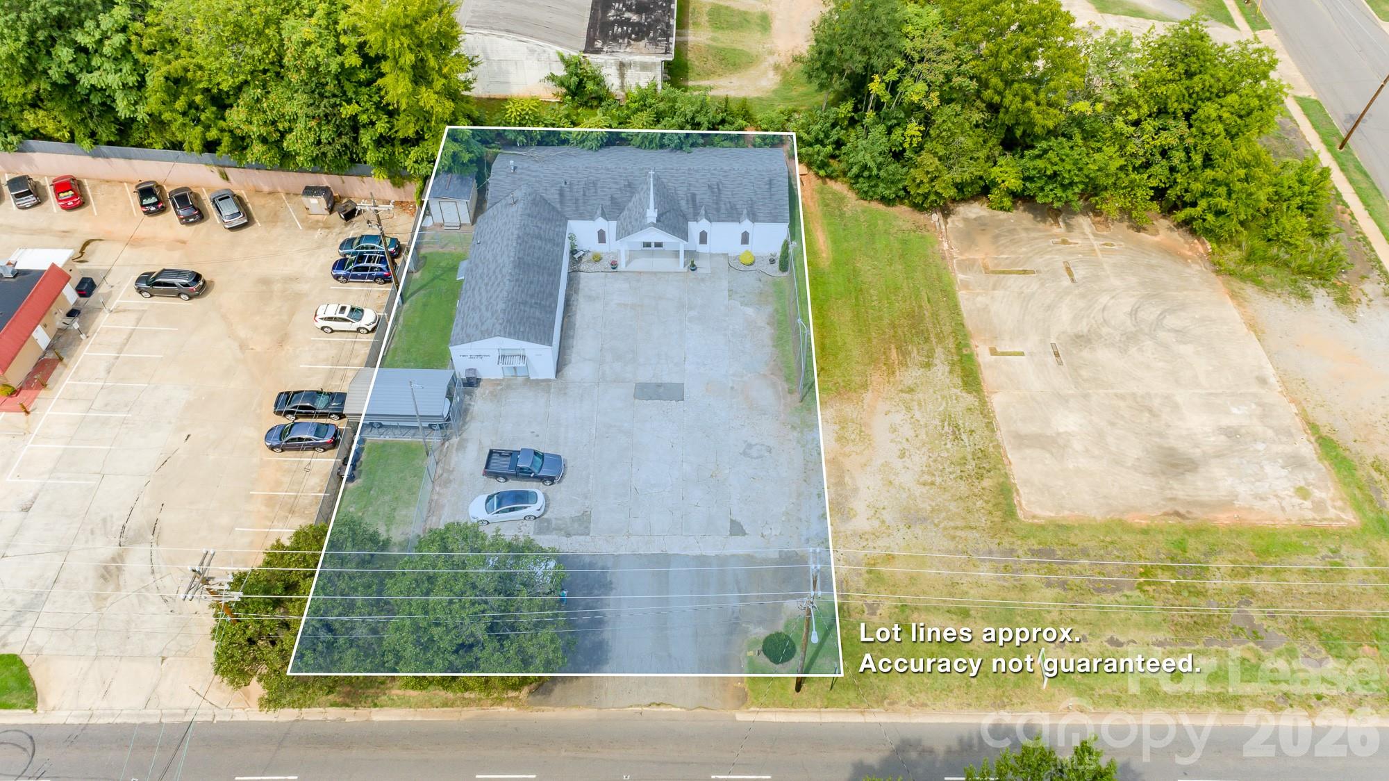 main property photo 3
