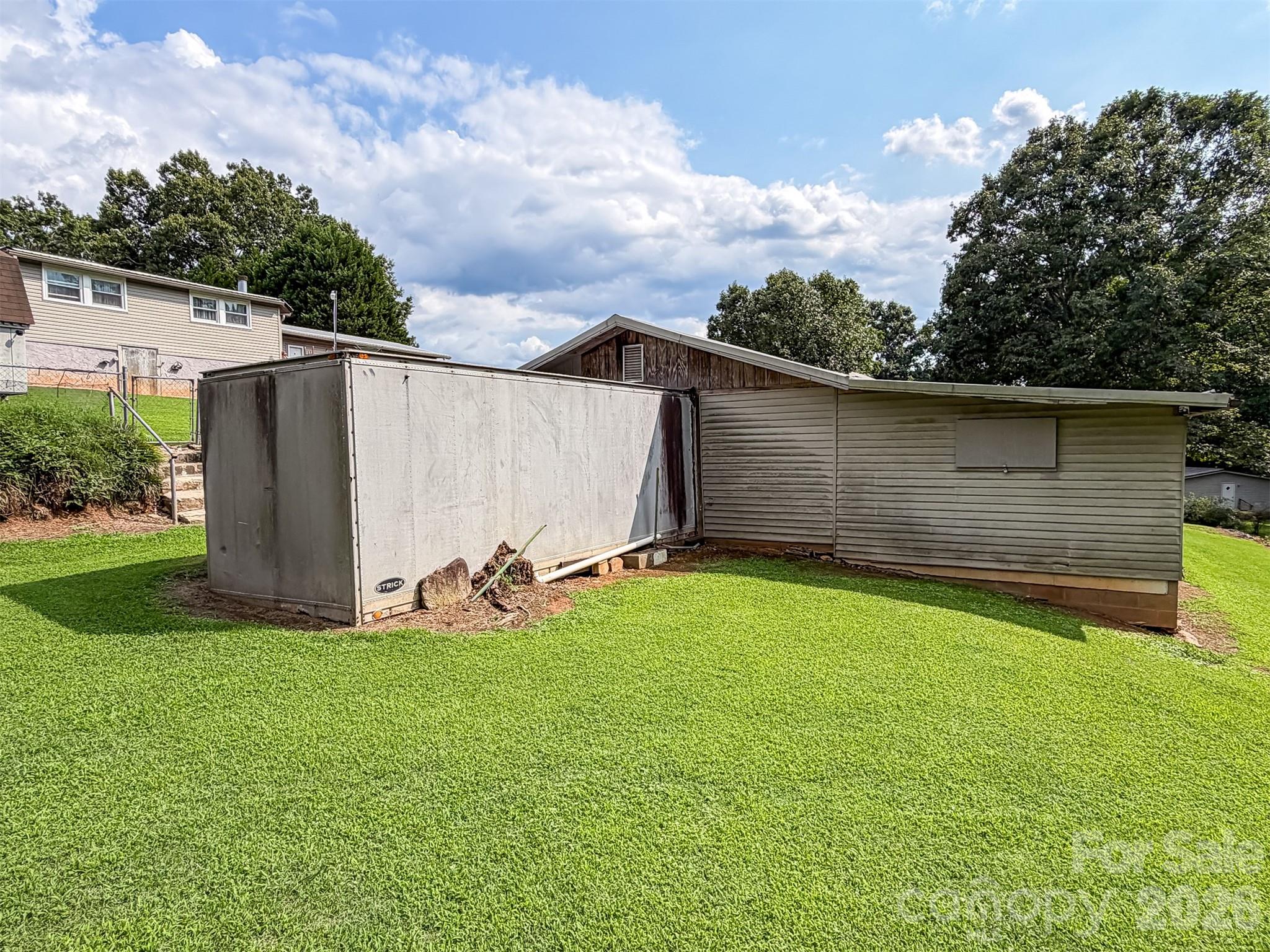main property photo 42