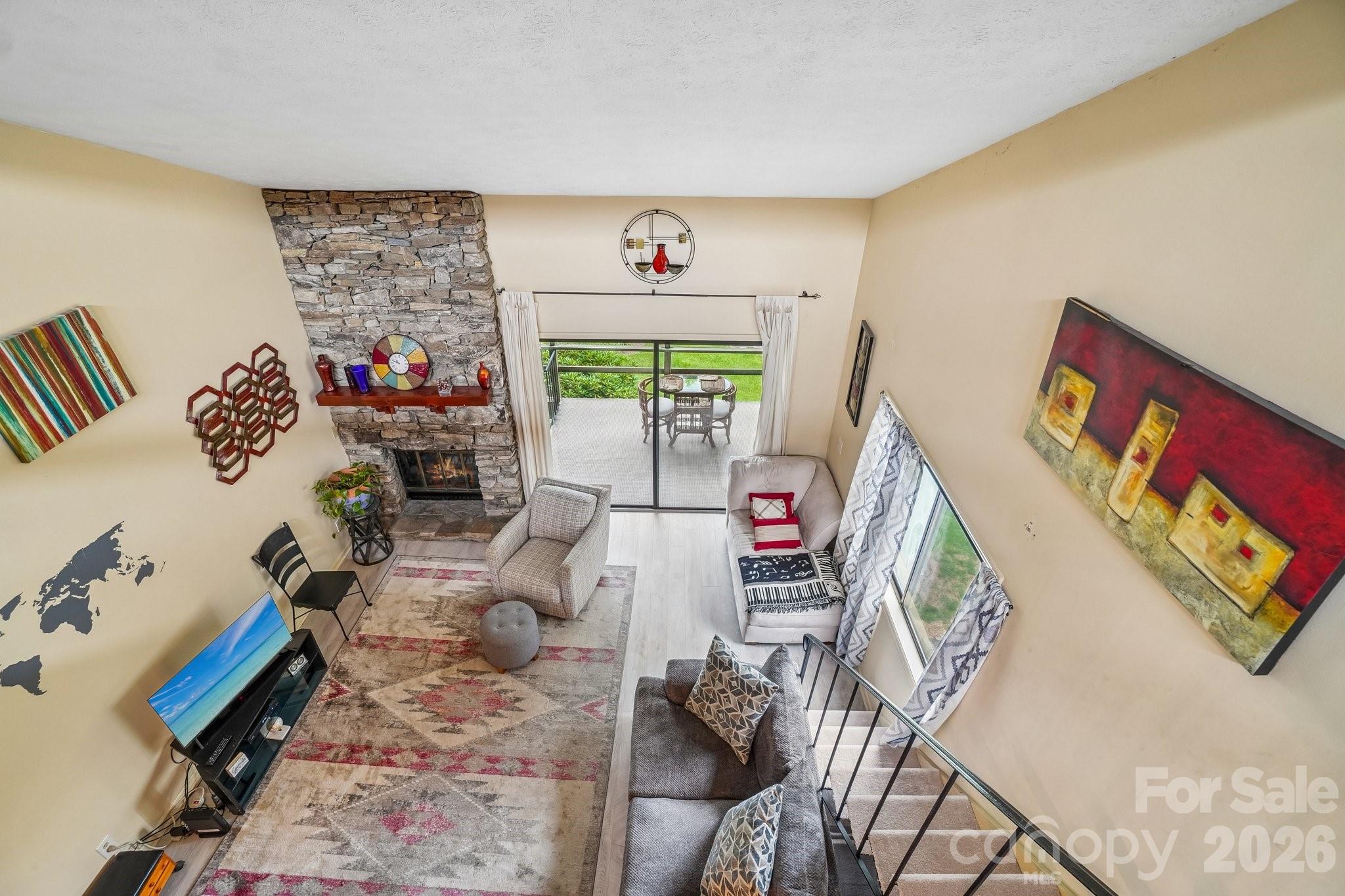 main property photo 17