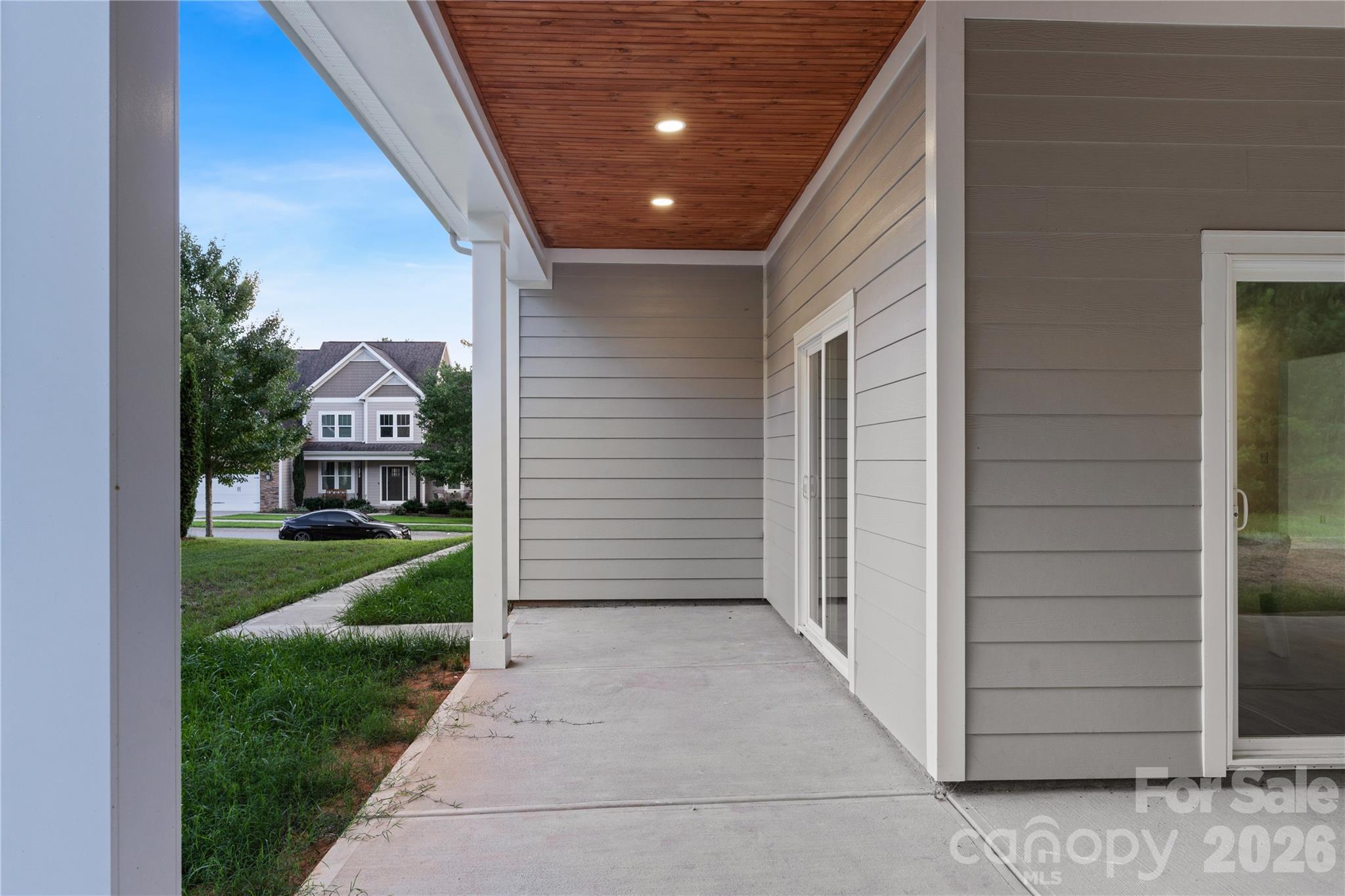 main property photo 44
