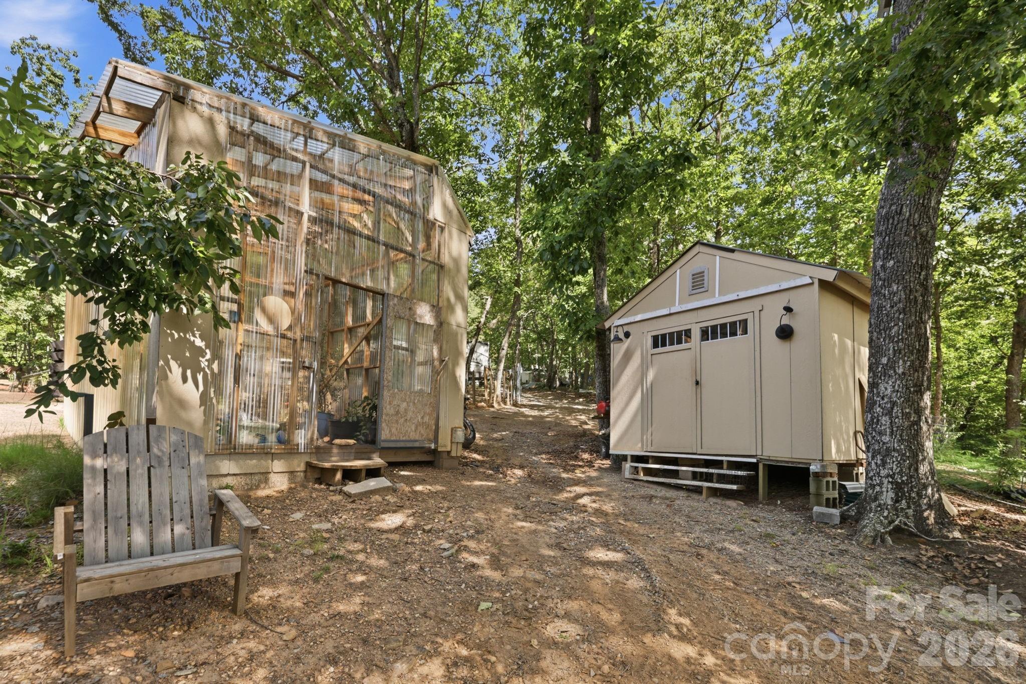 main property photo 29