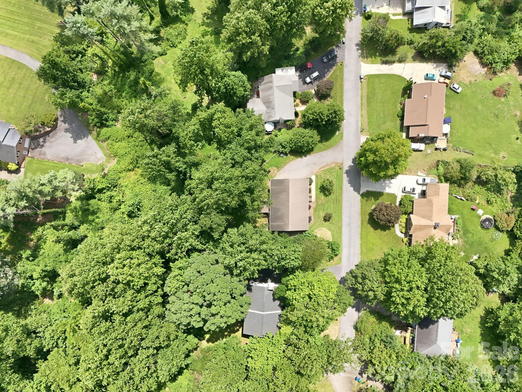 main property photo 41