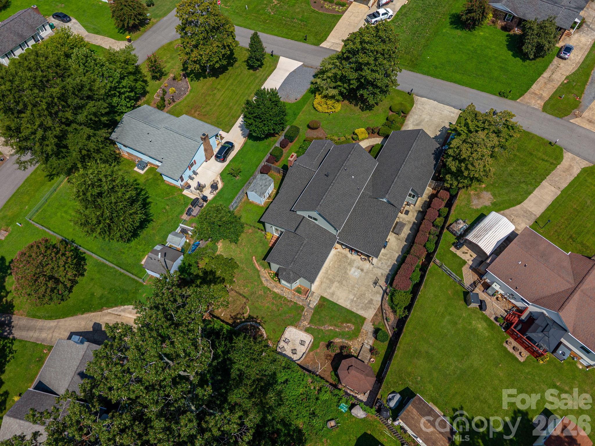 main property photo 42