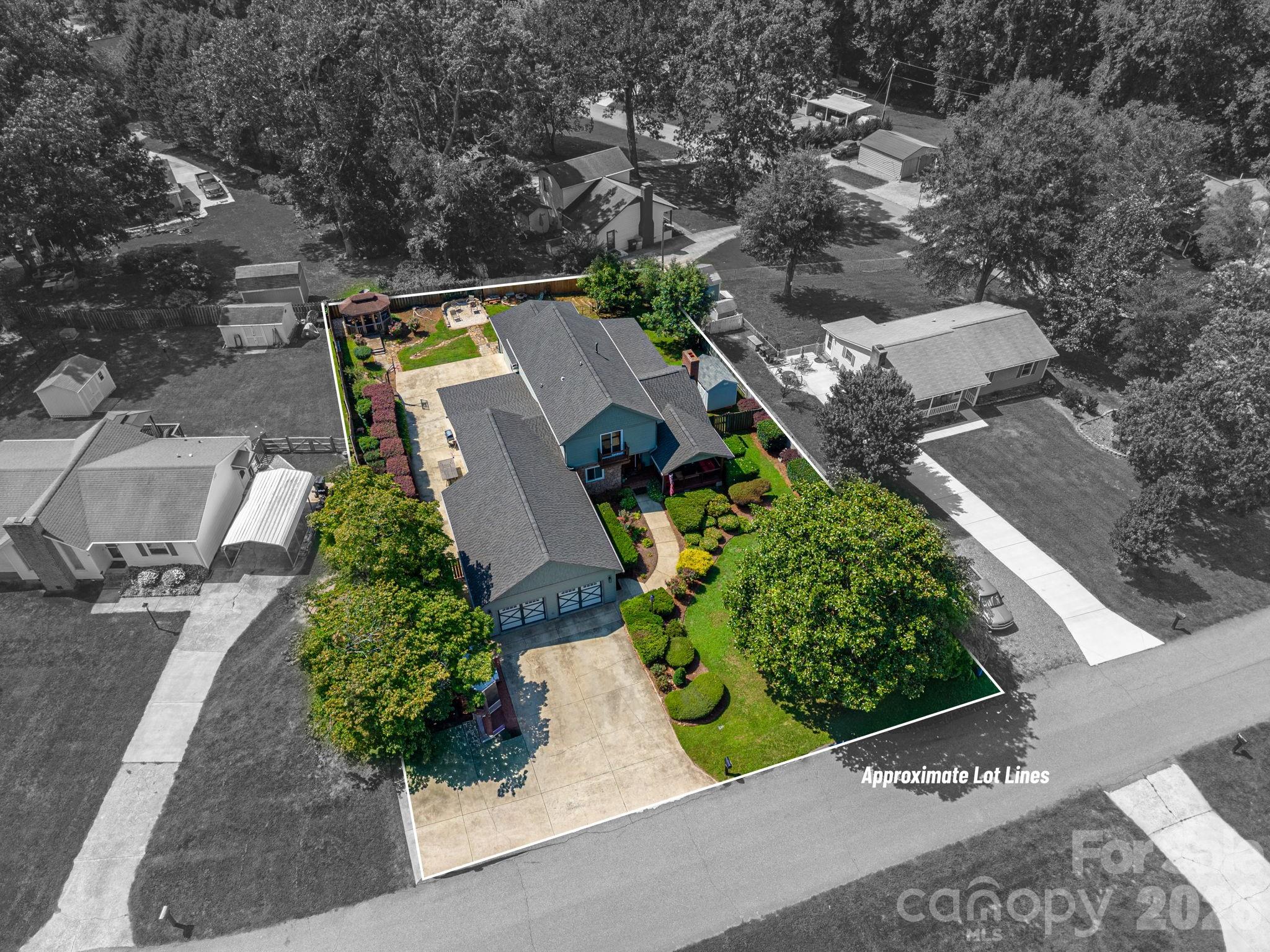 main property photo 44