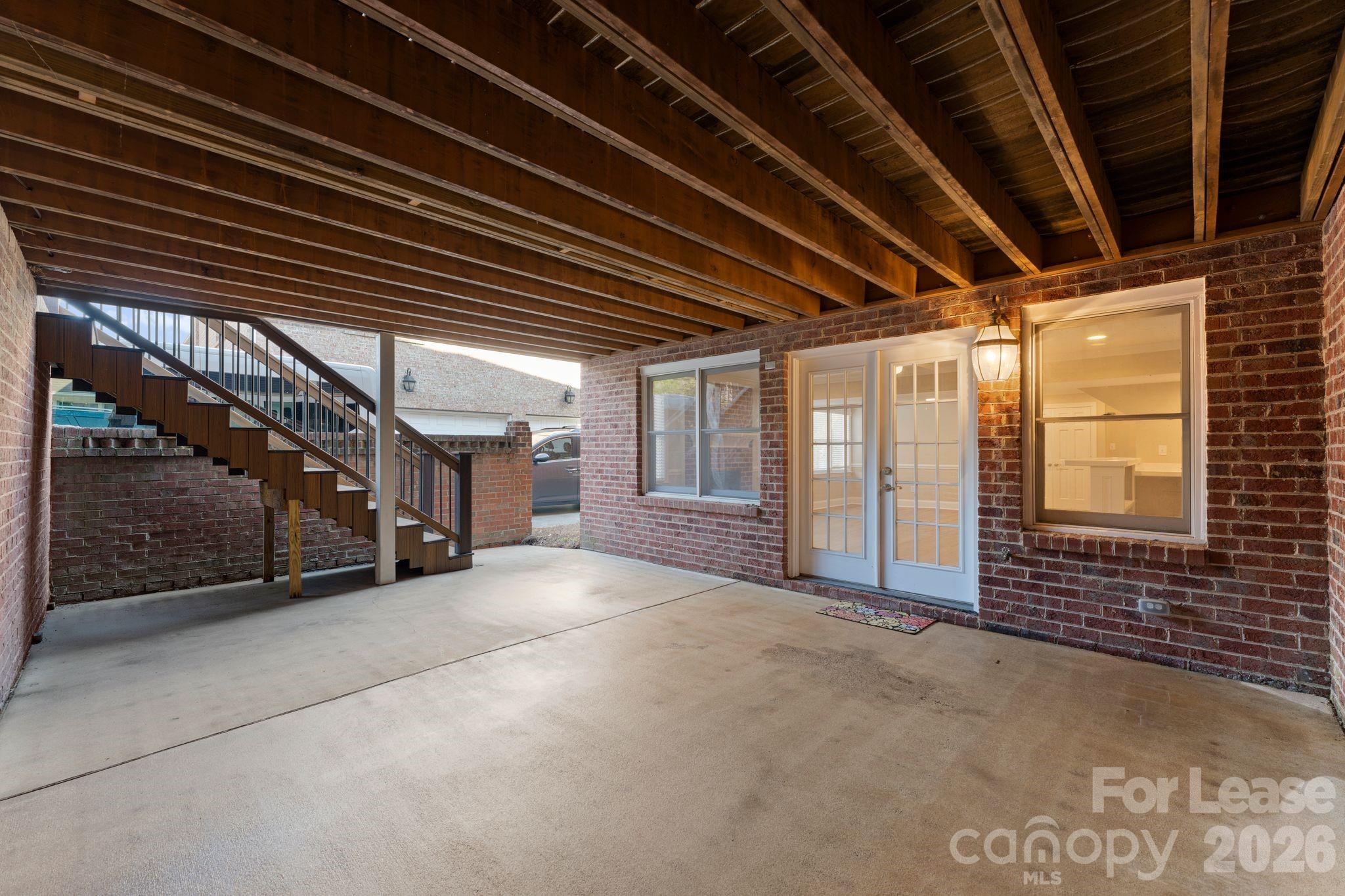 main property photo 46