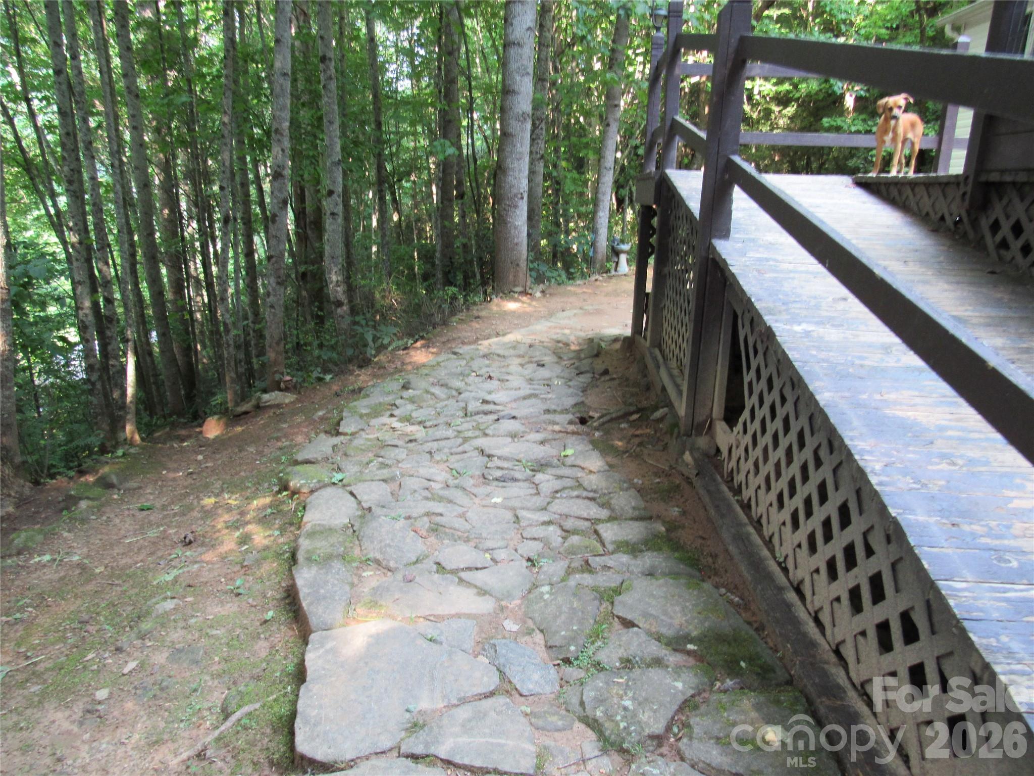 main property photo 16