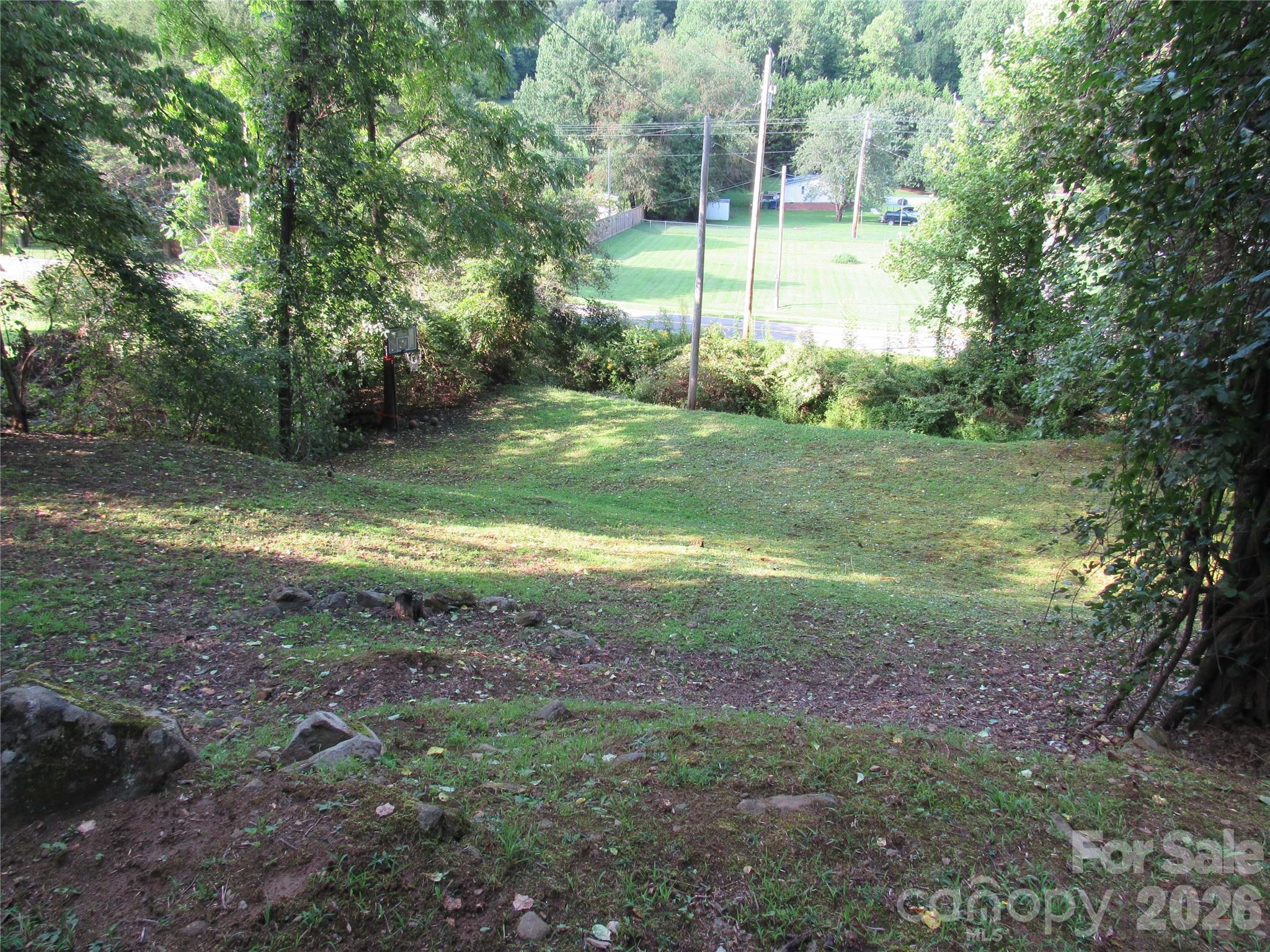 main property photo 24
