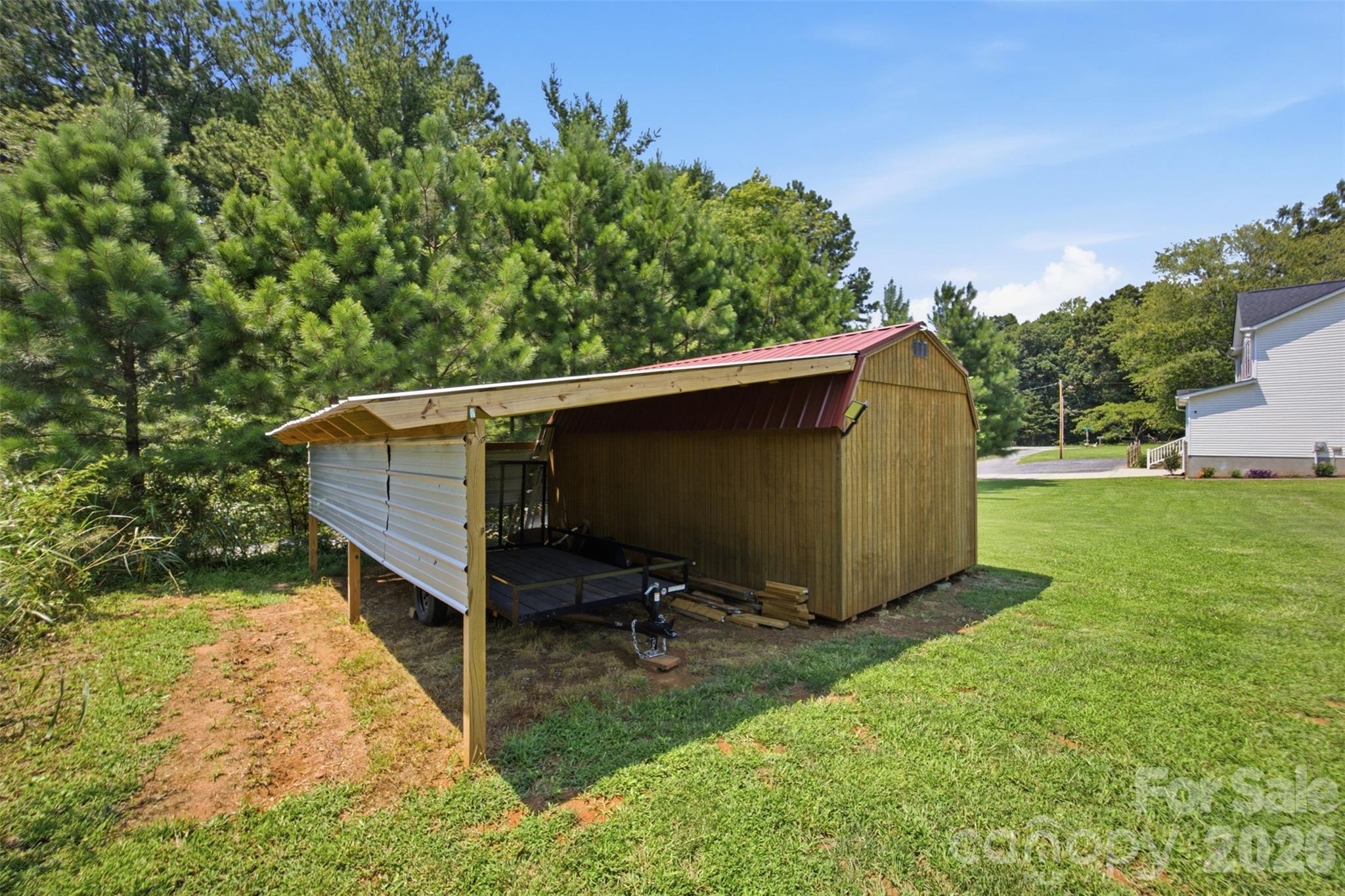main property photo 35