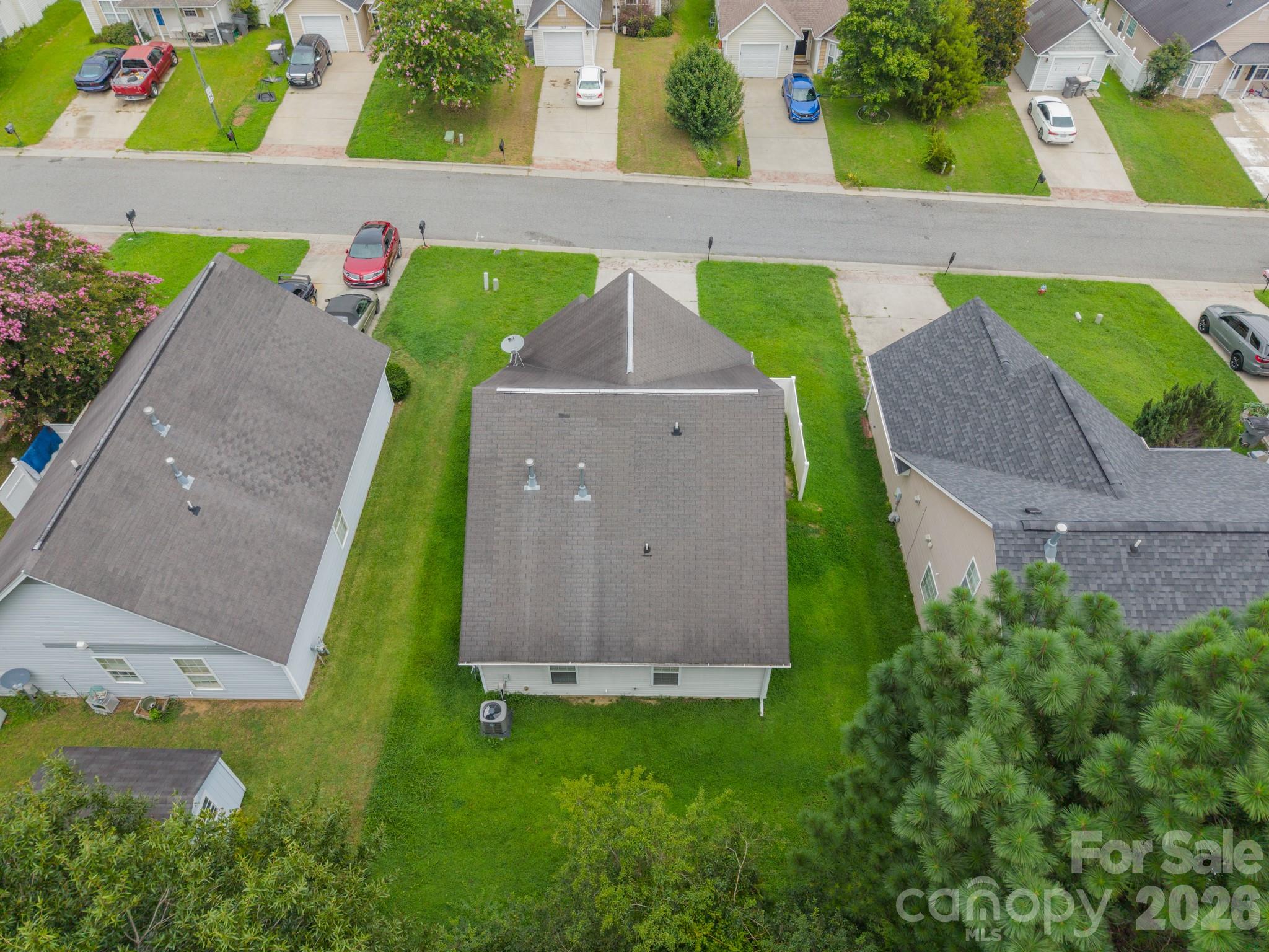 main property photo 23