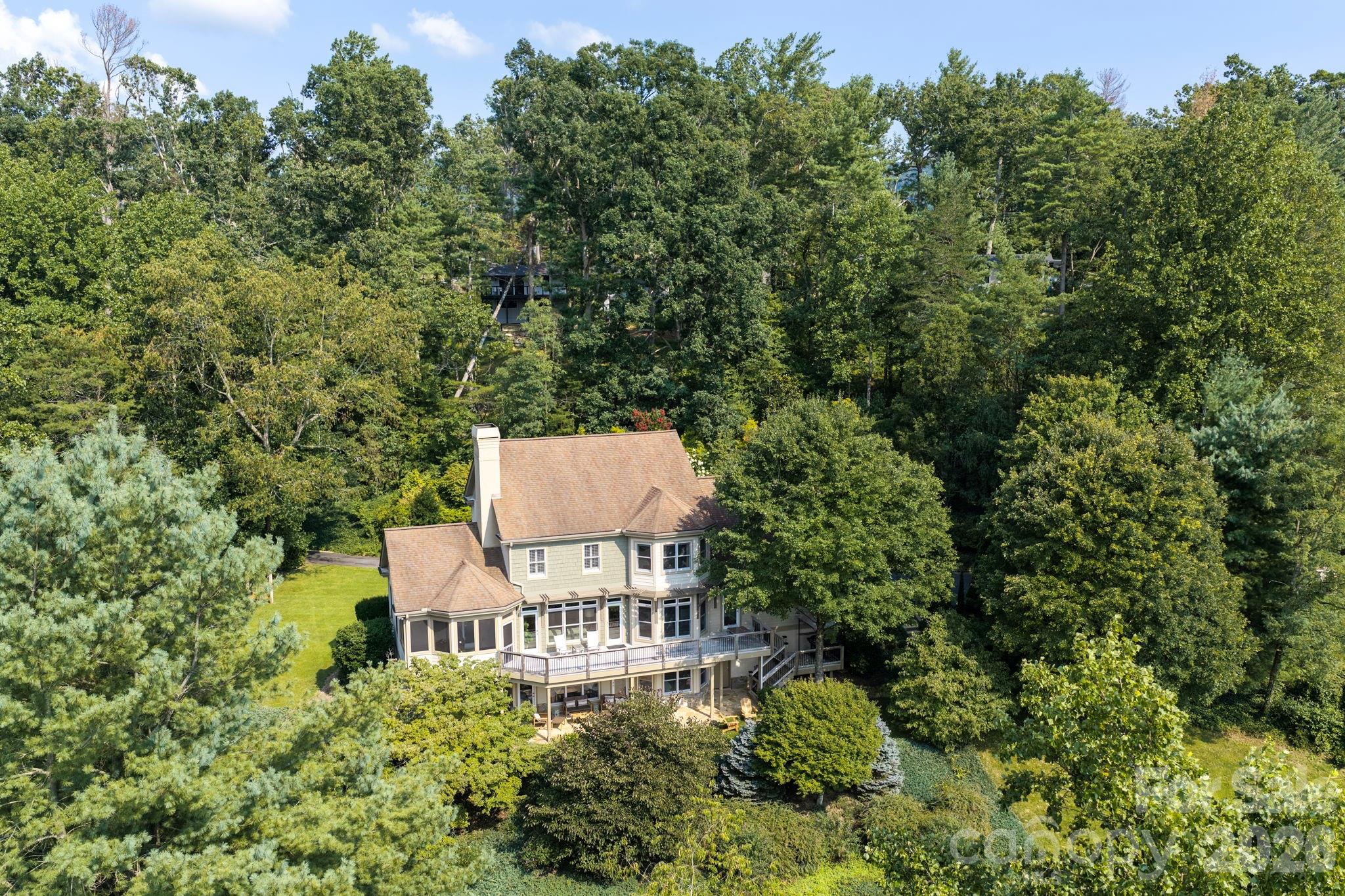 main property photo 41