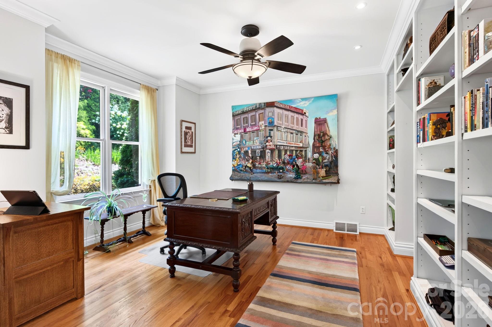 main property photo 7