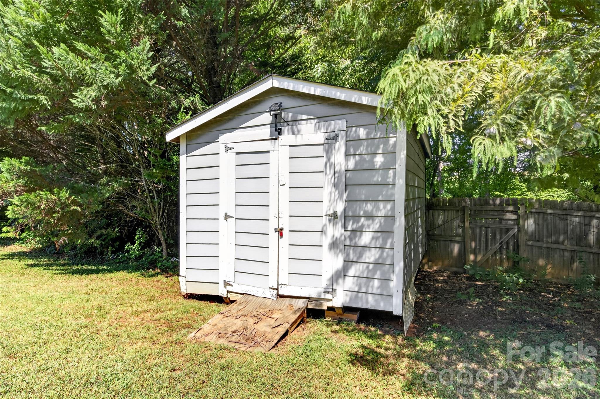 main property photo 46