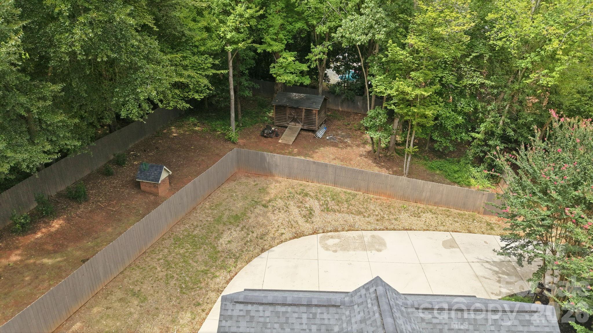 main property photo 46