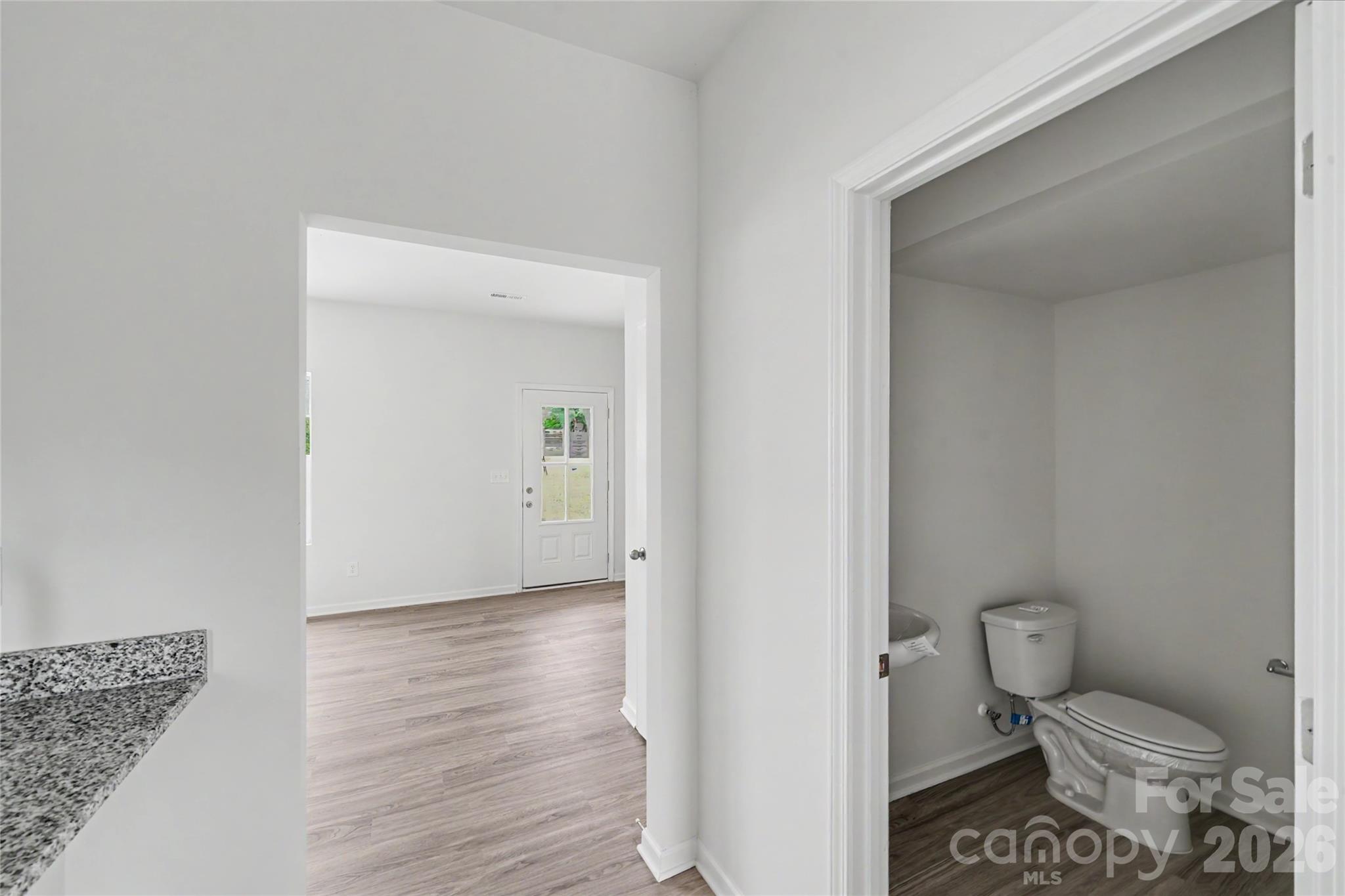main property photo 14