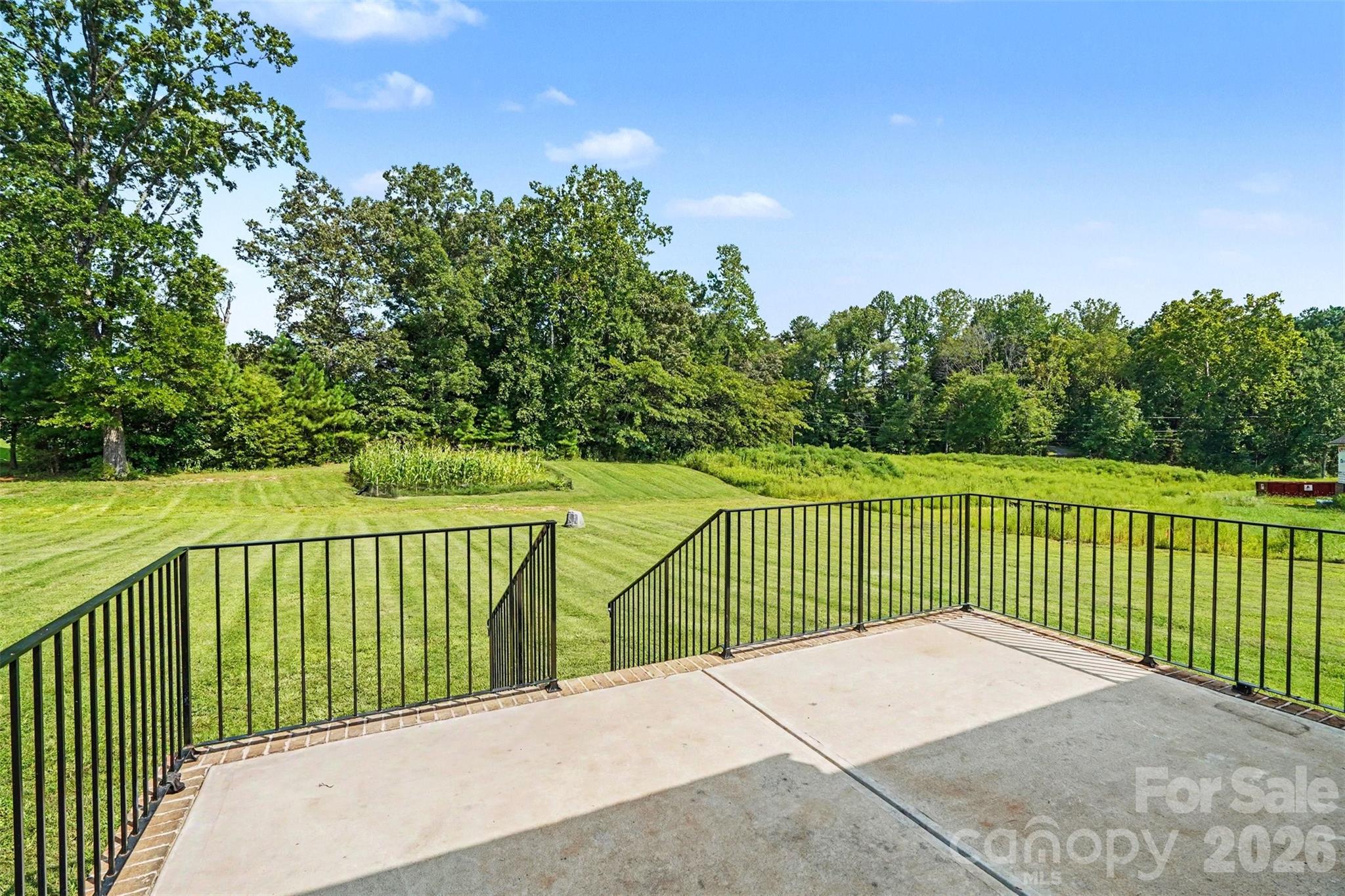 main property photo 24