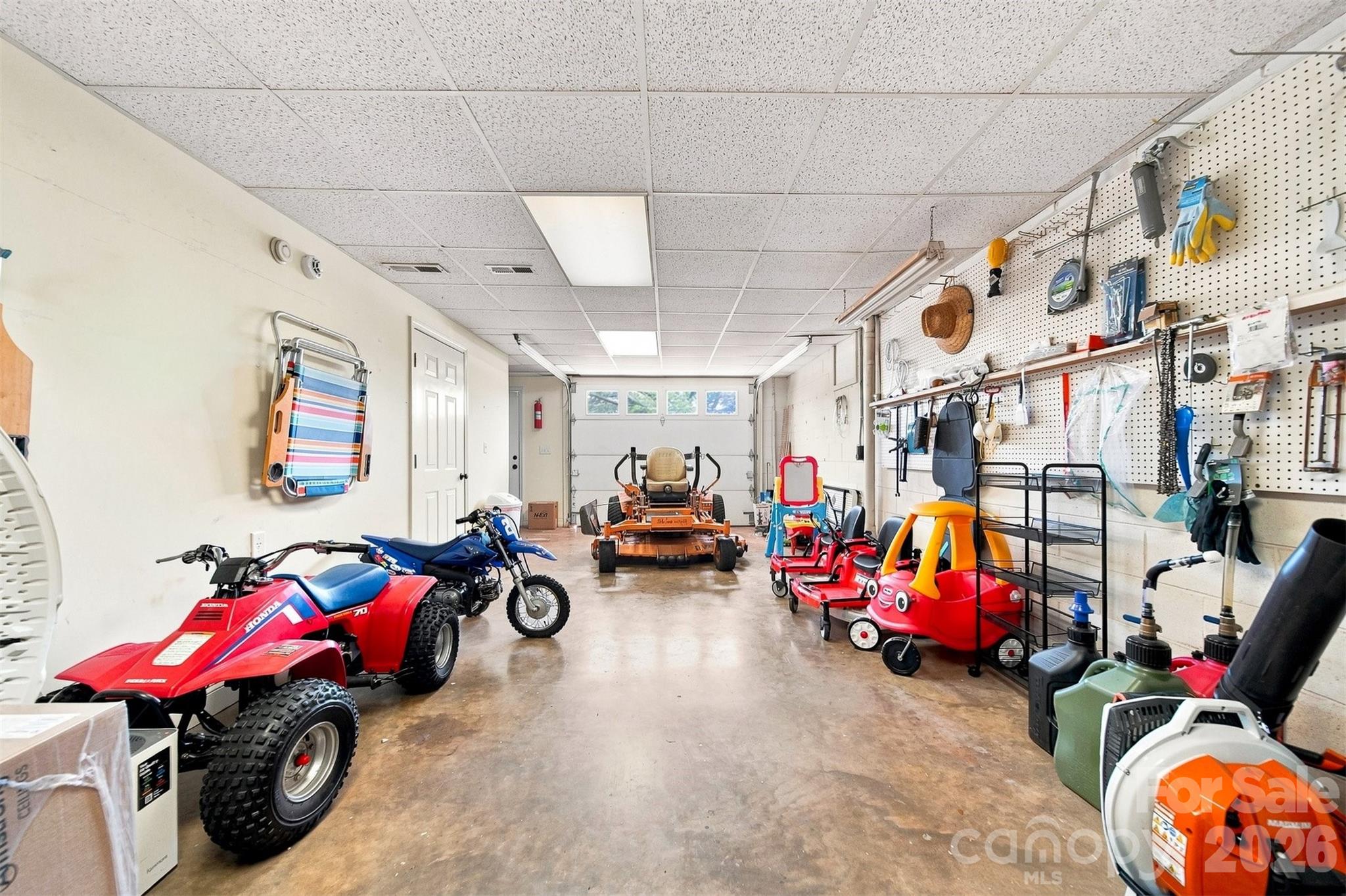 main property photo 35
