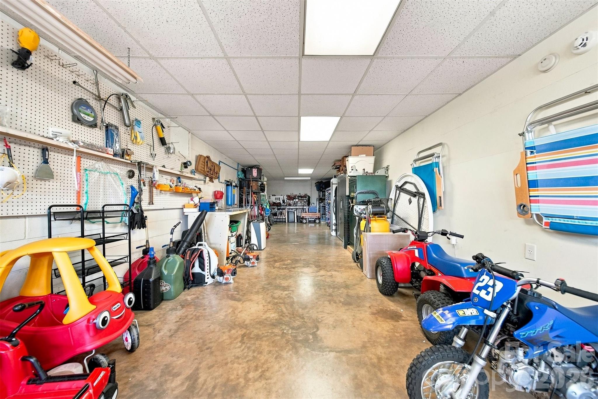 main property photo 36