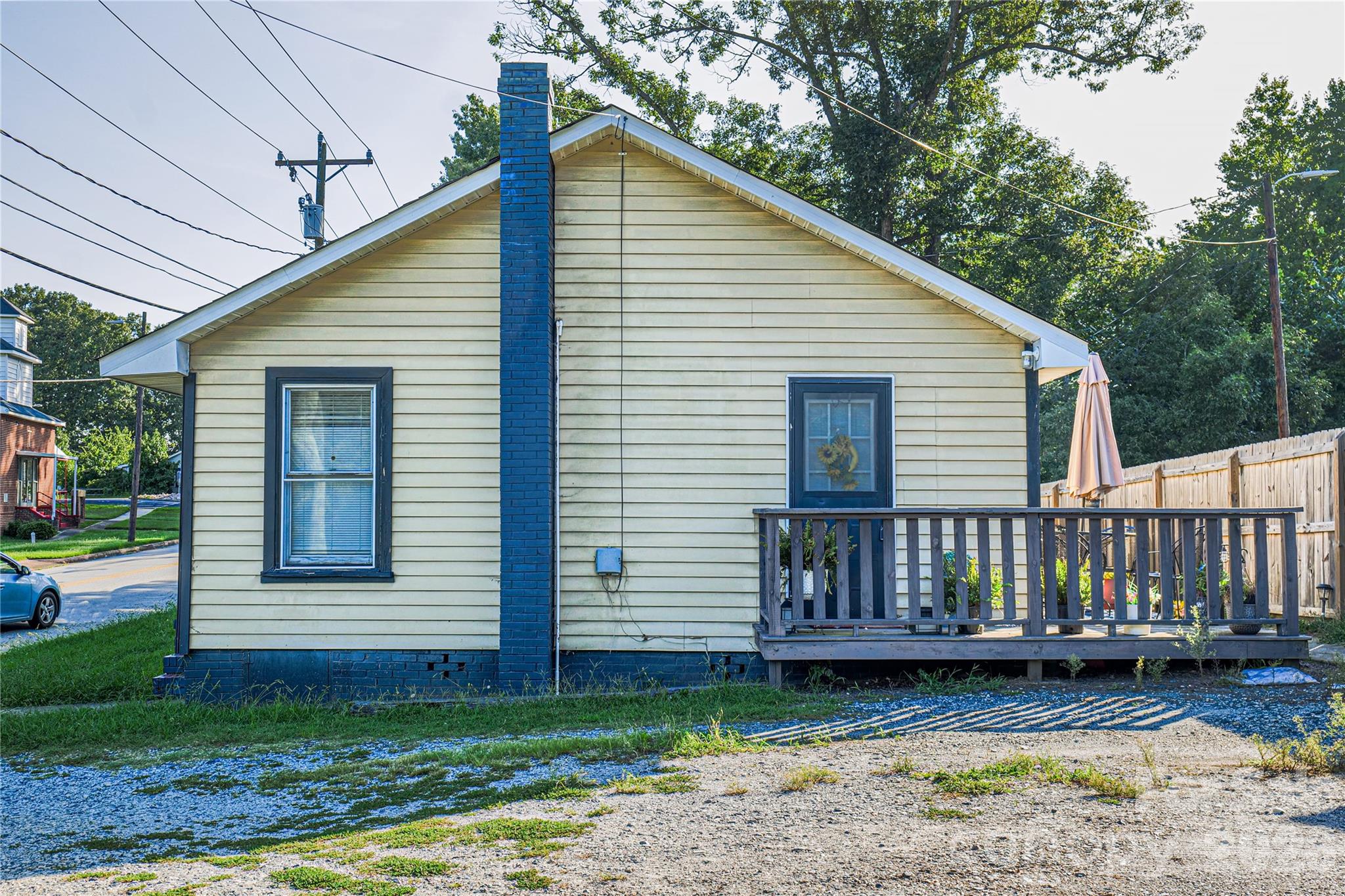 main property photo 29