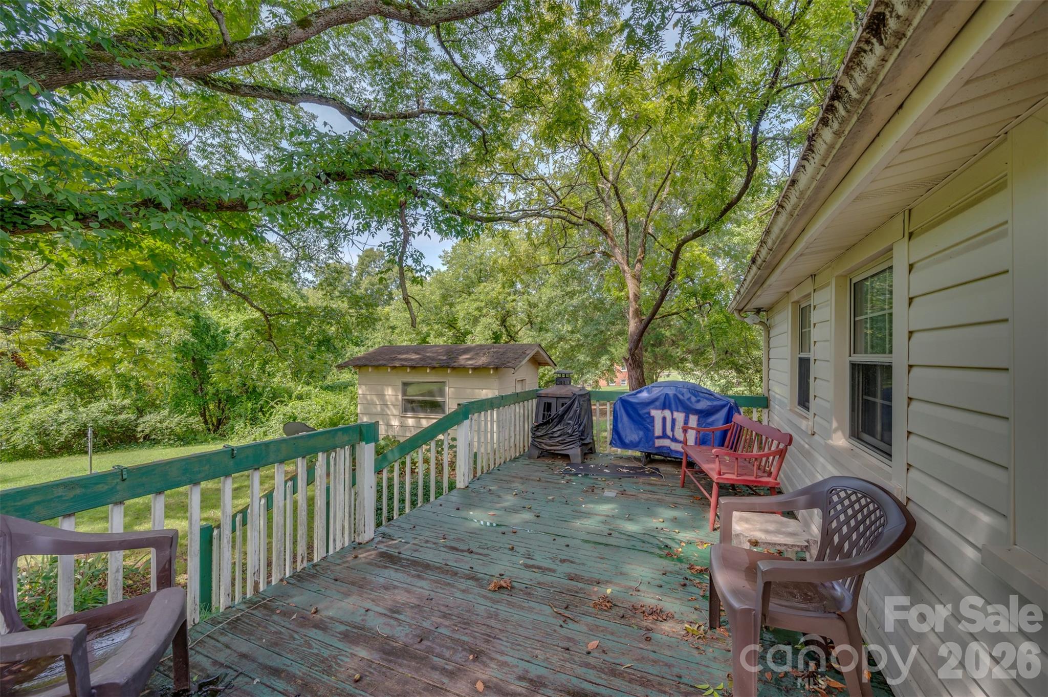main property photo 36