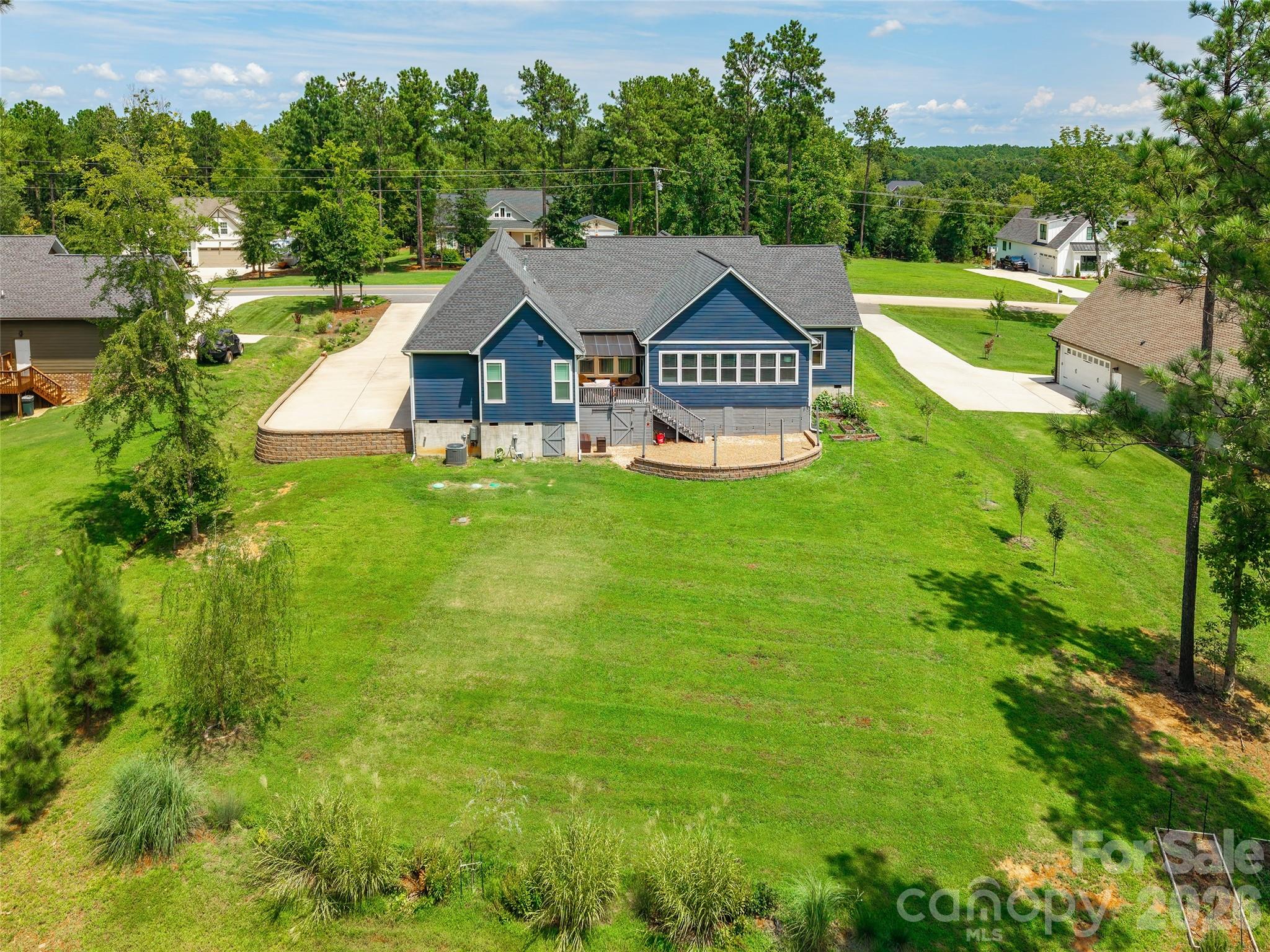 main property photo 43