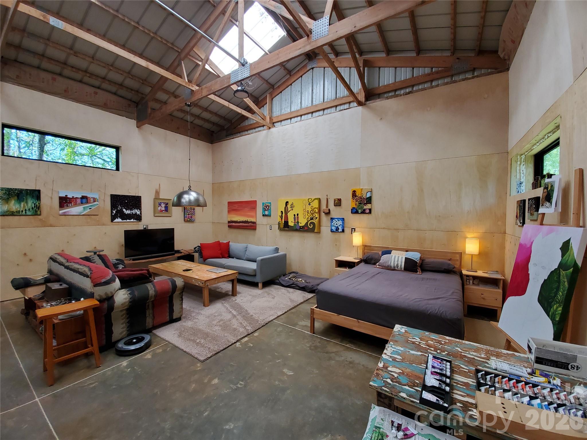 main property photo 45