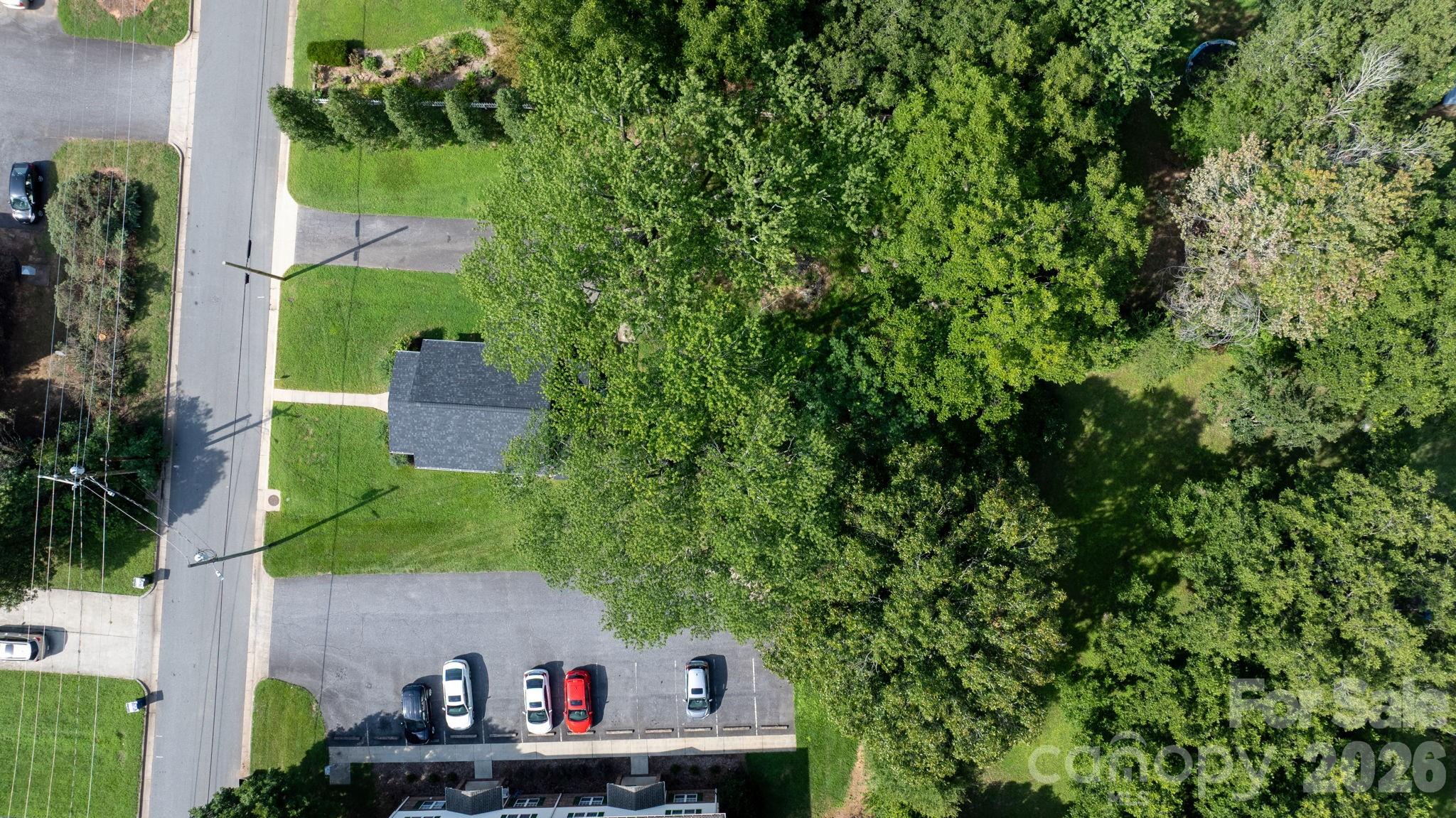 main property photo 29