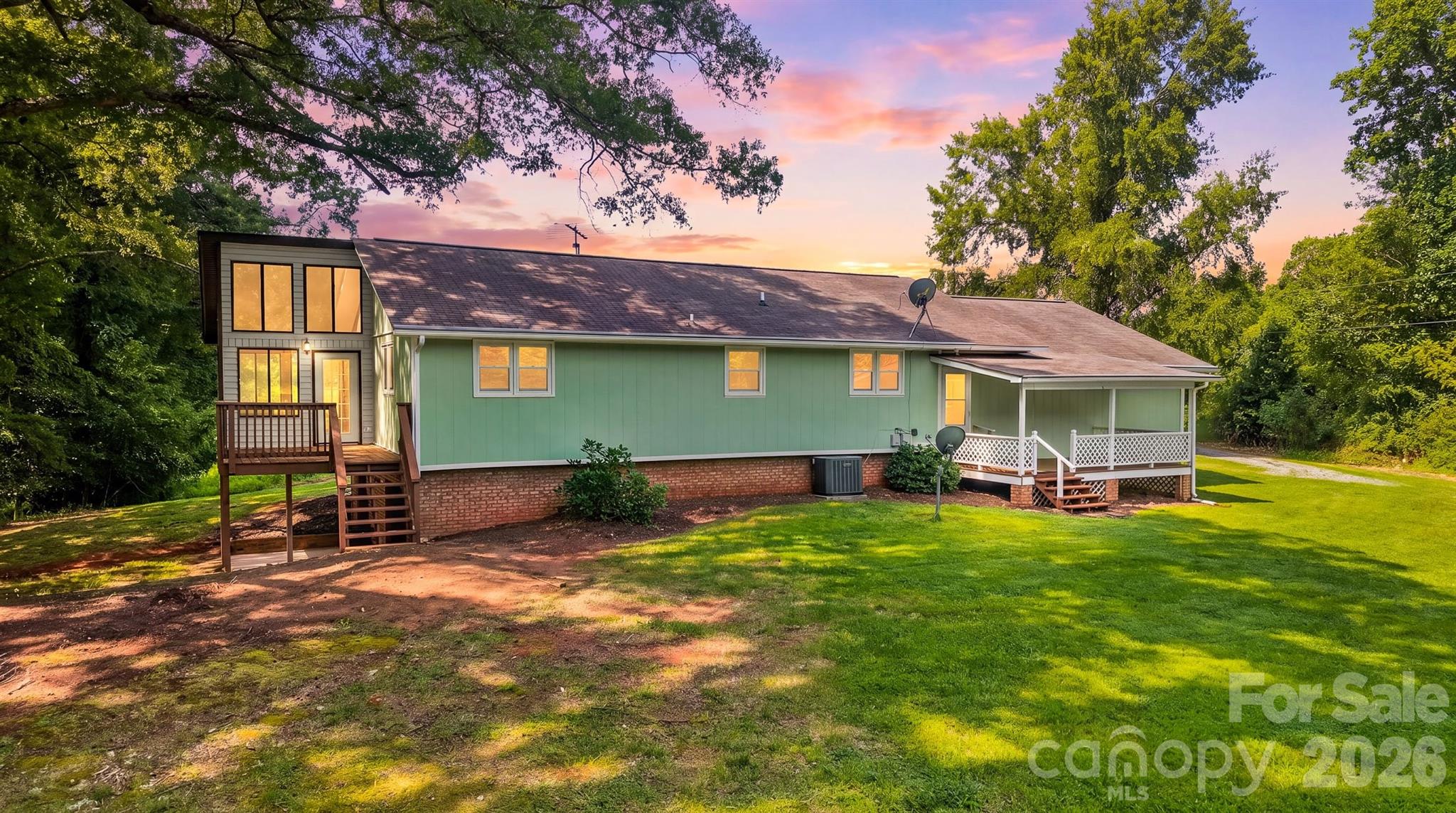 main property photo 40