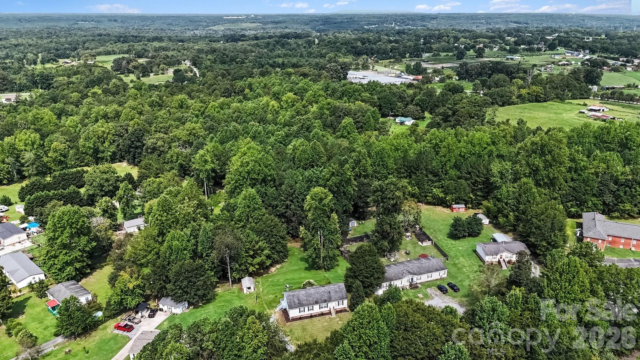 main property photo 41