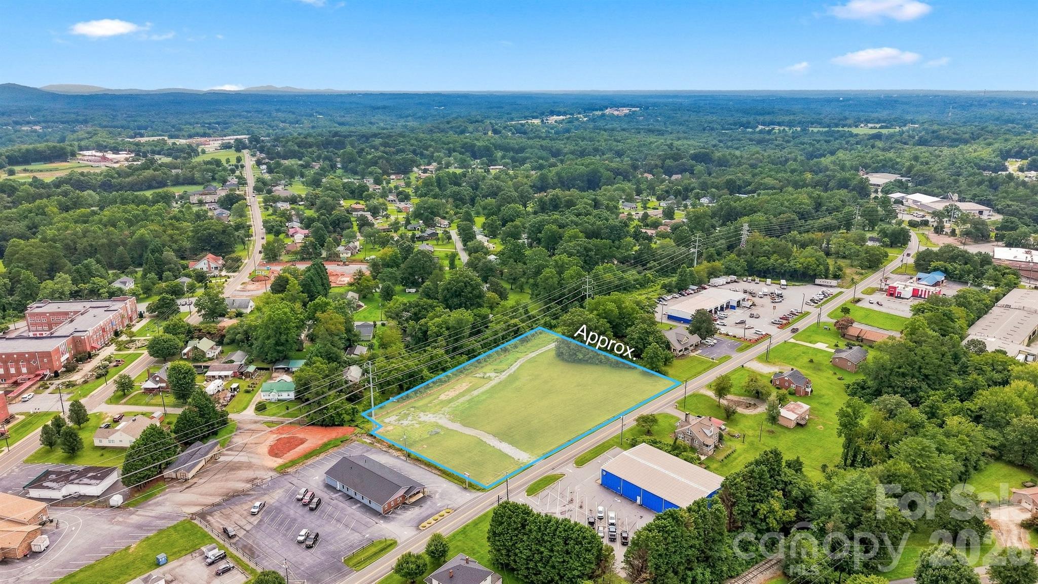 main property photo 2