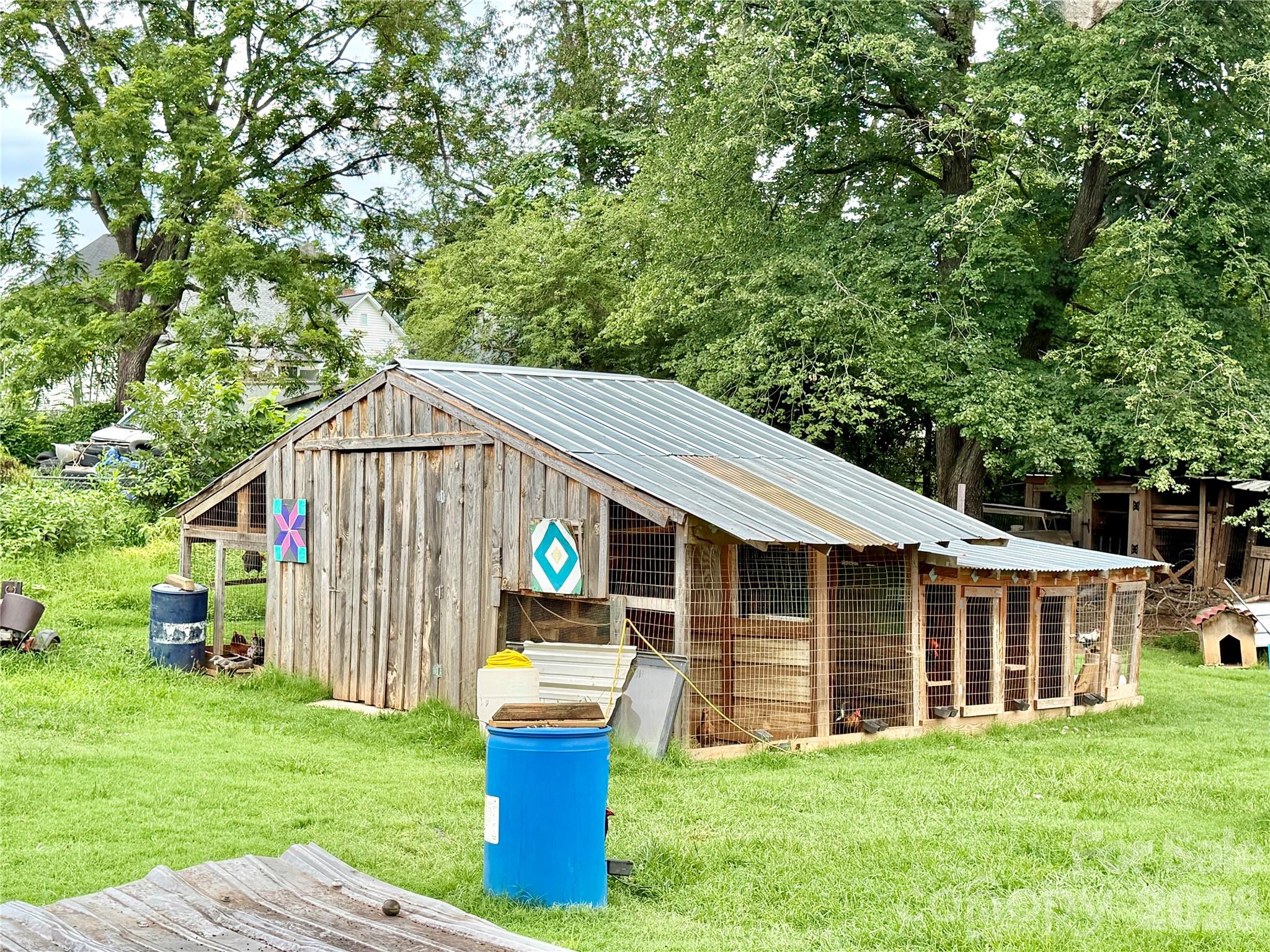 main property photo 21